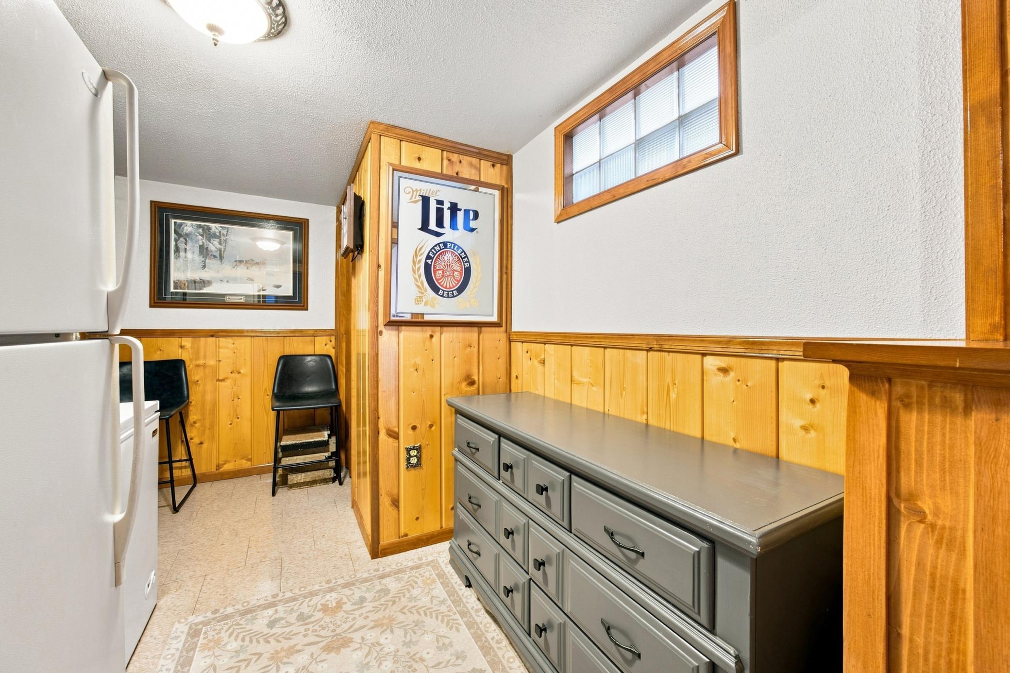 207 7th Avenue E Property Photo 20