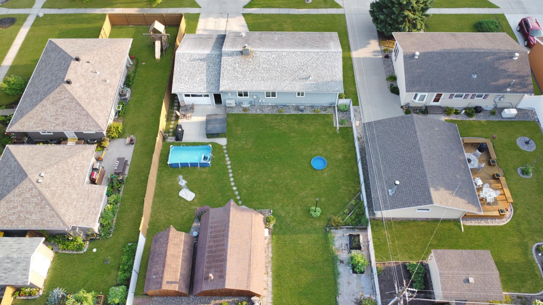 207 7th Avenue E Property Photo 31