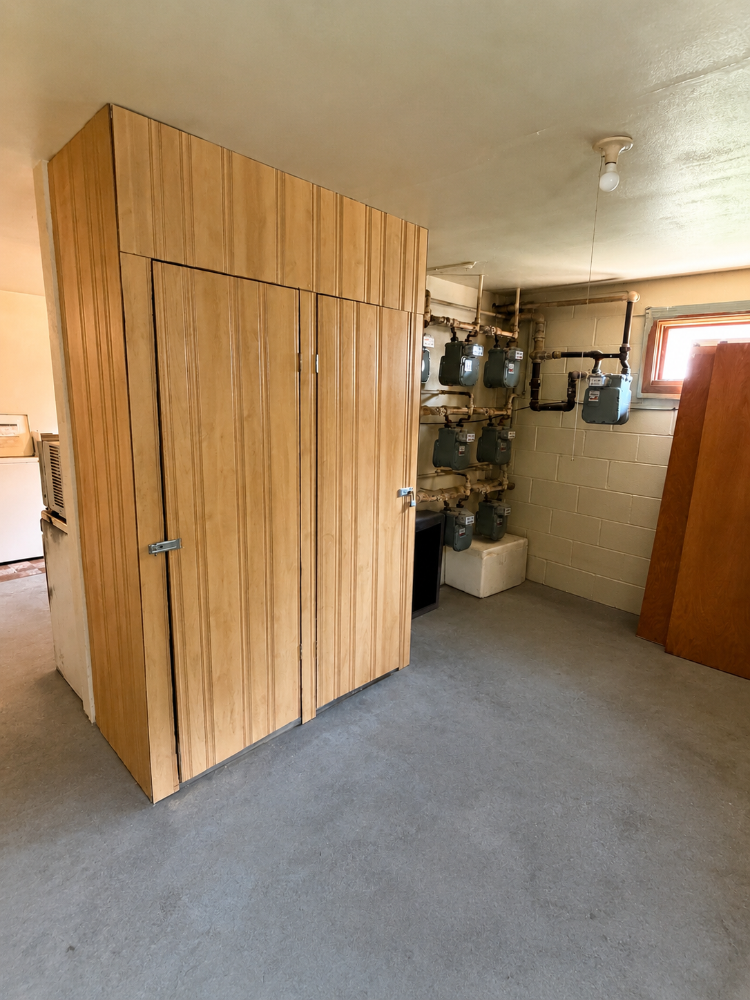 616 Ivy Avenue E Property Photo 10