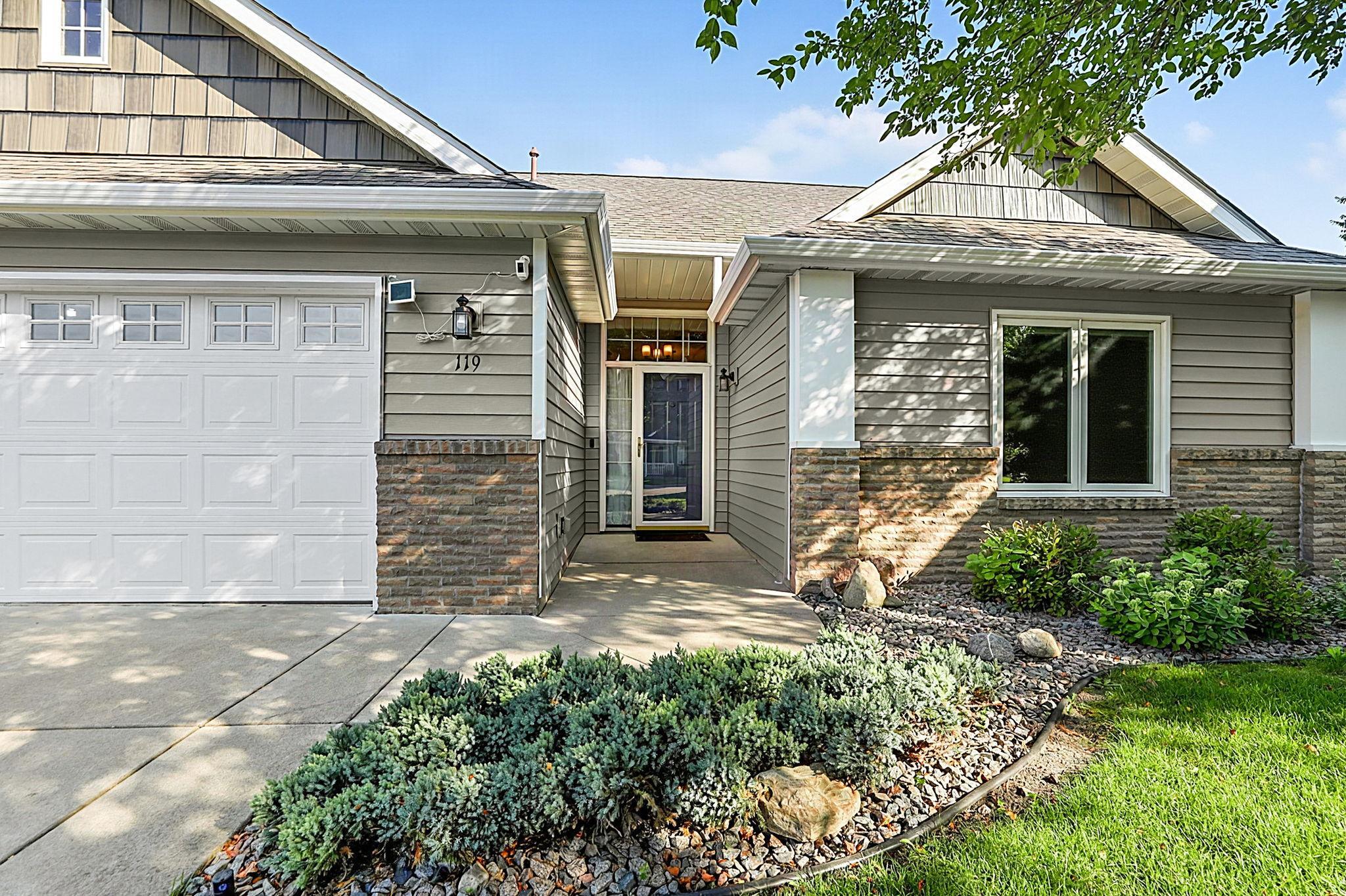 119 Cheval Drive Property Photo 3