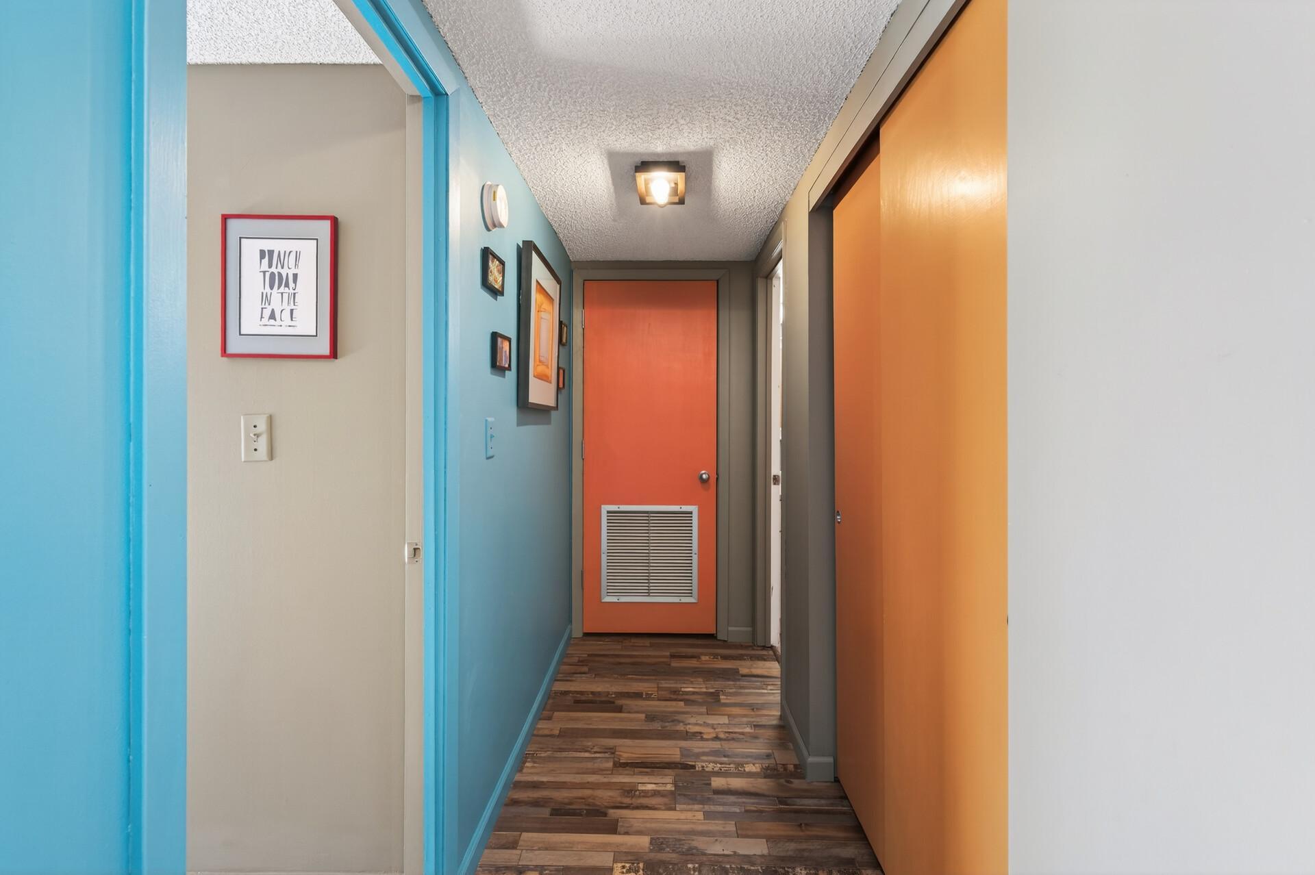 121 Washington Avenue S 1010 Property Photo 25