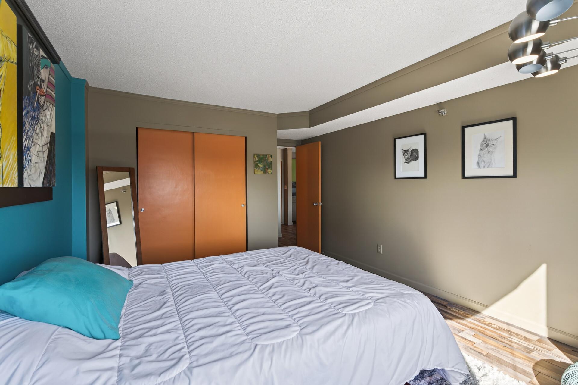 121 Washington Avenue S 1010 Property Photo 28