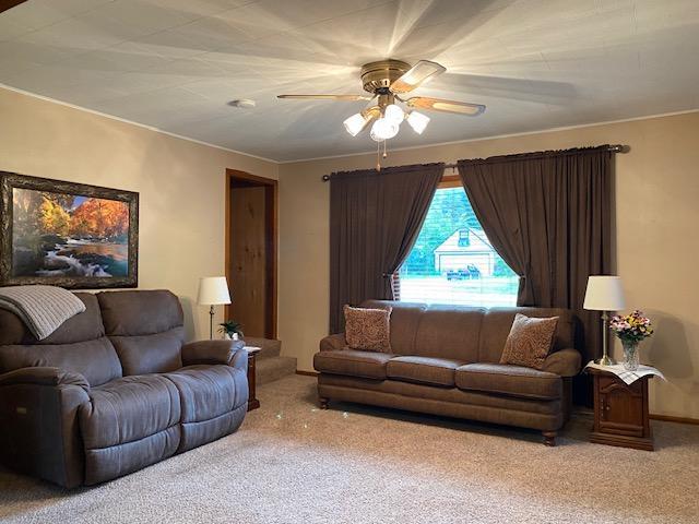 302 4th Street S Property Photo 12