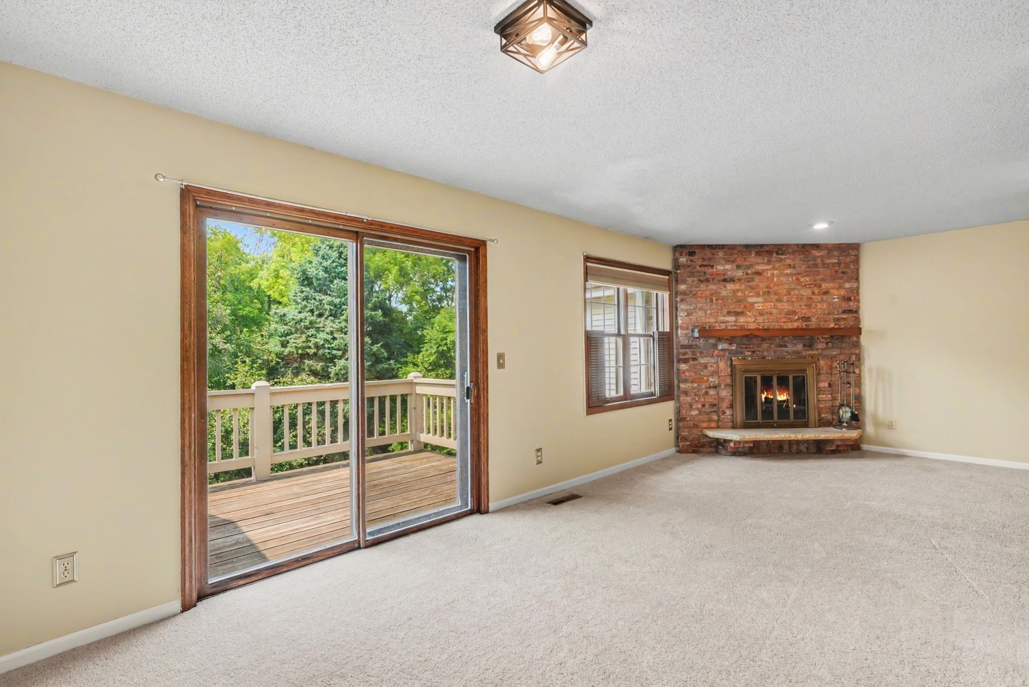 4213 Oakmede Lane 120d Property Photo 6