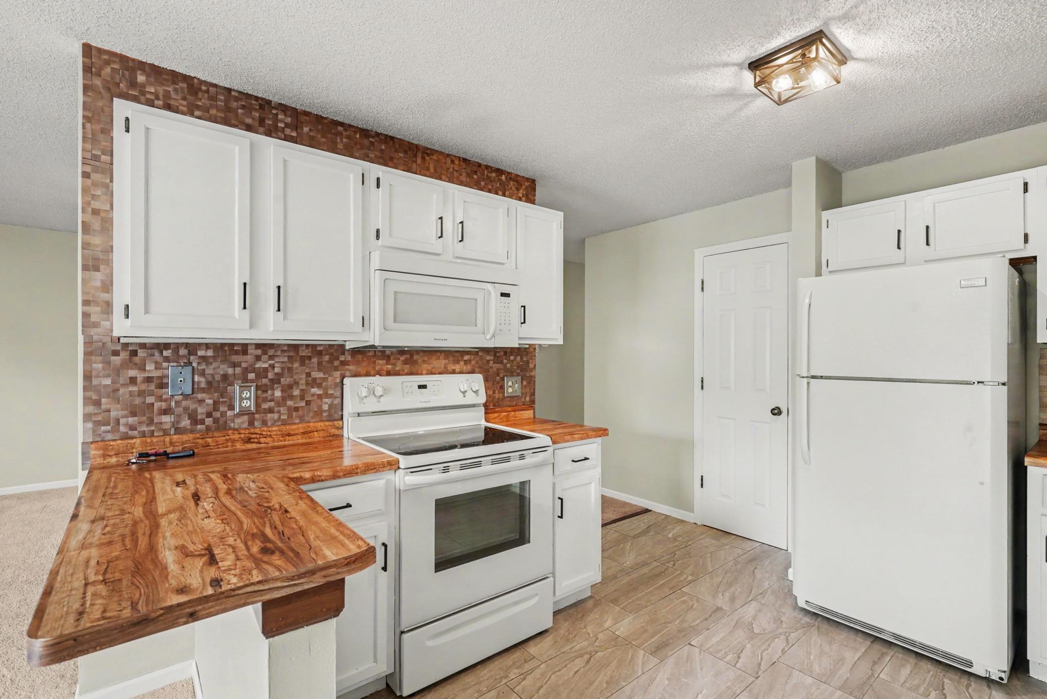 4213 Oakmede Lane 120d Property Photo 13