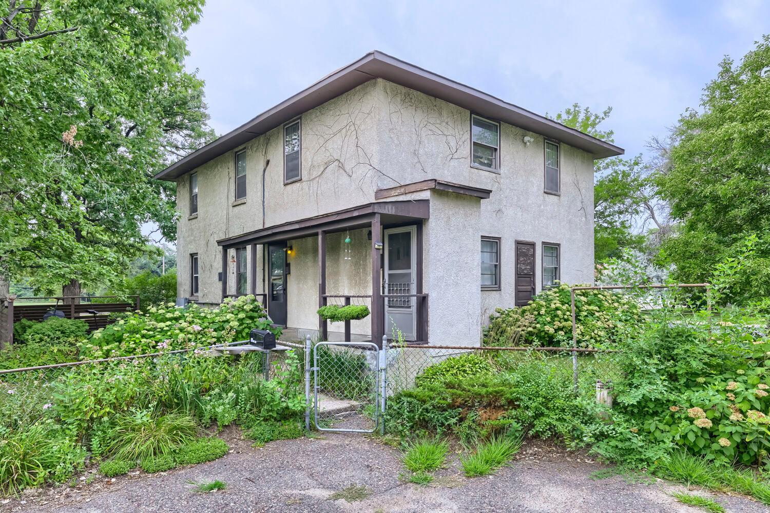 6520 Brooklyn Boulevard Property Photo 1