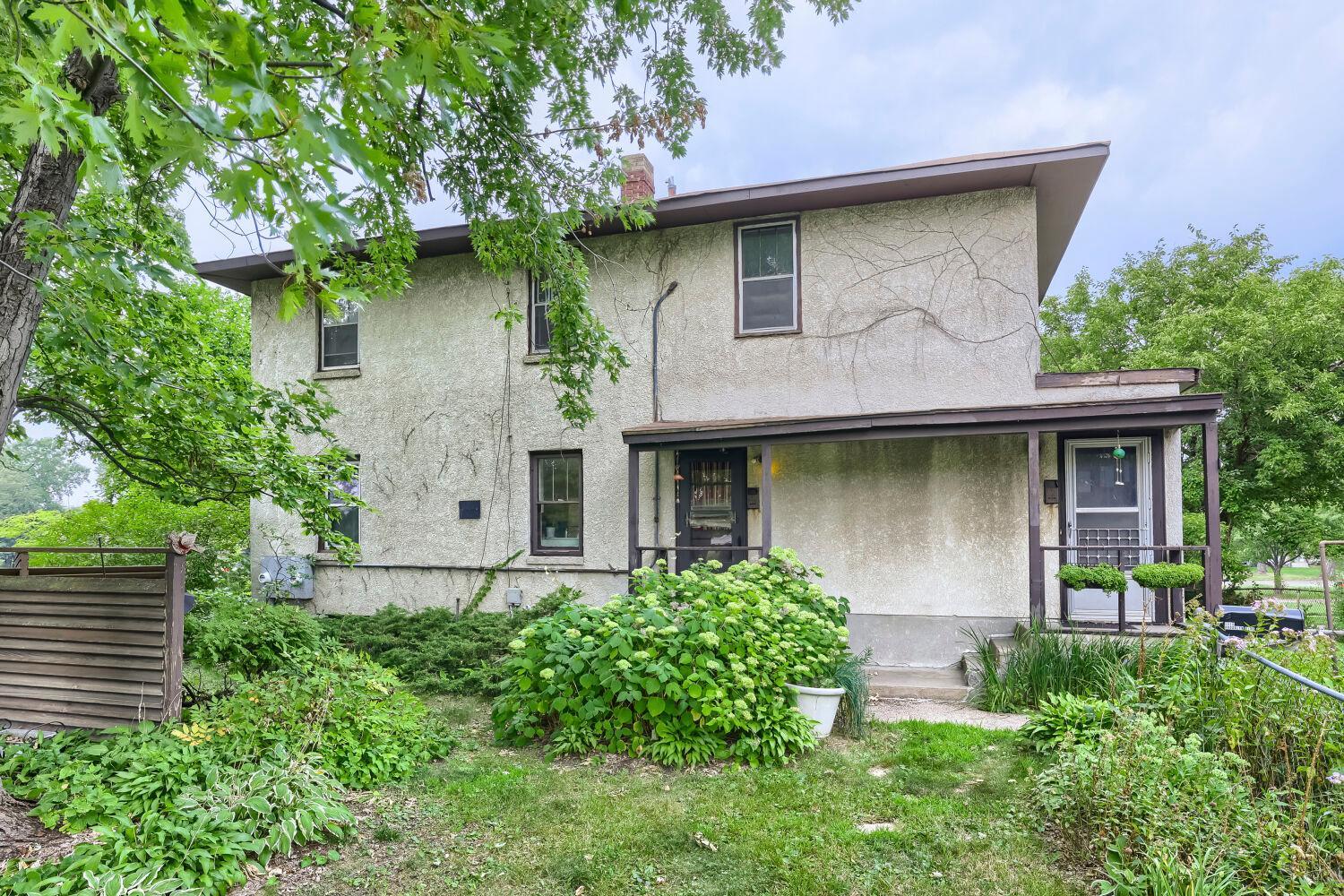 6520 Brooklyn Boulevard Property Photo 2