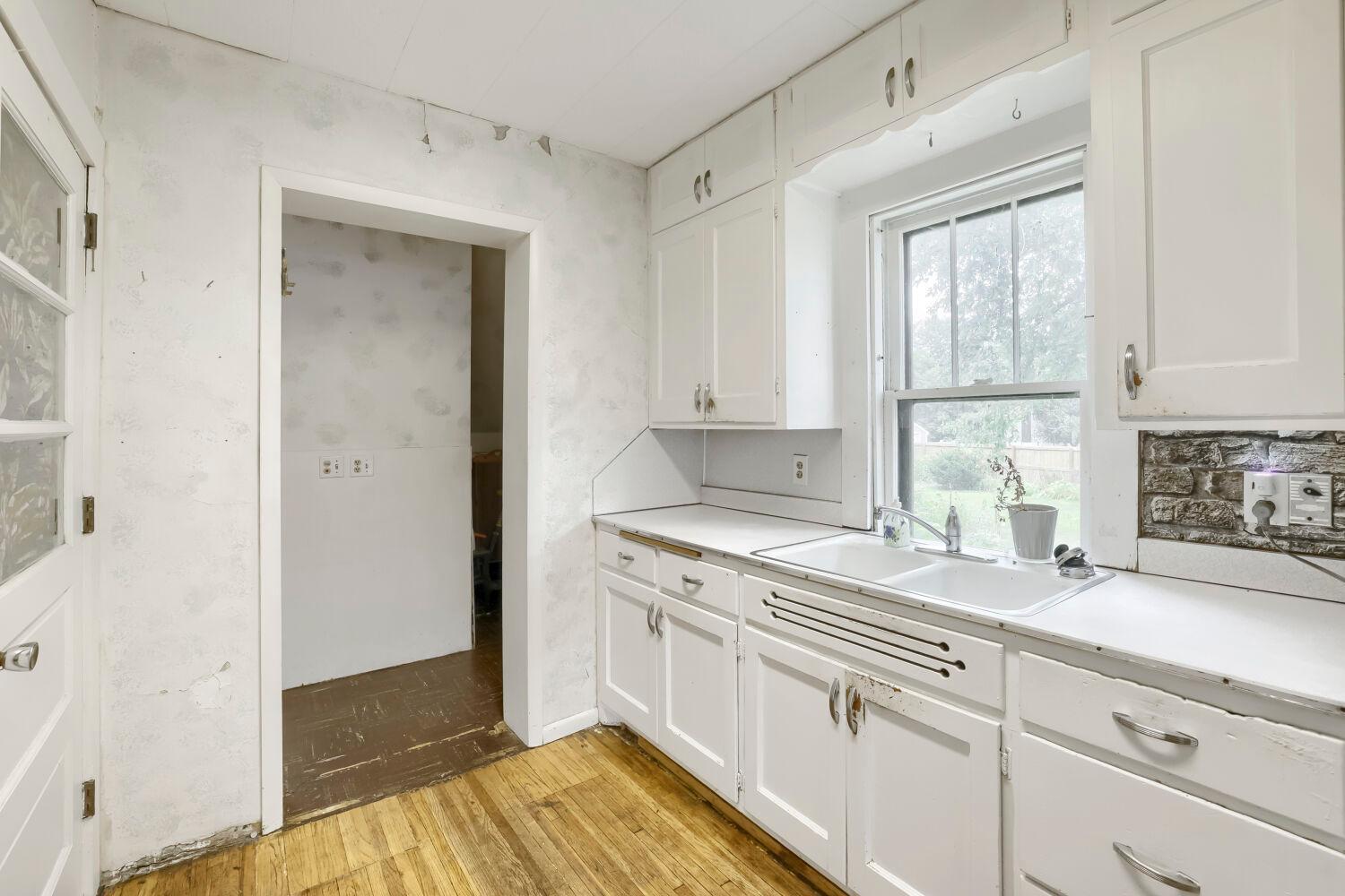 6520 Brooklyn Boulevard Property Photo 11