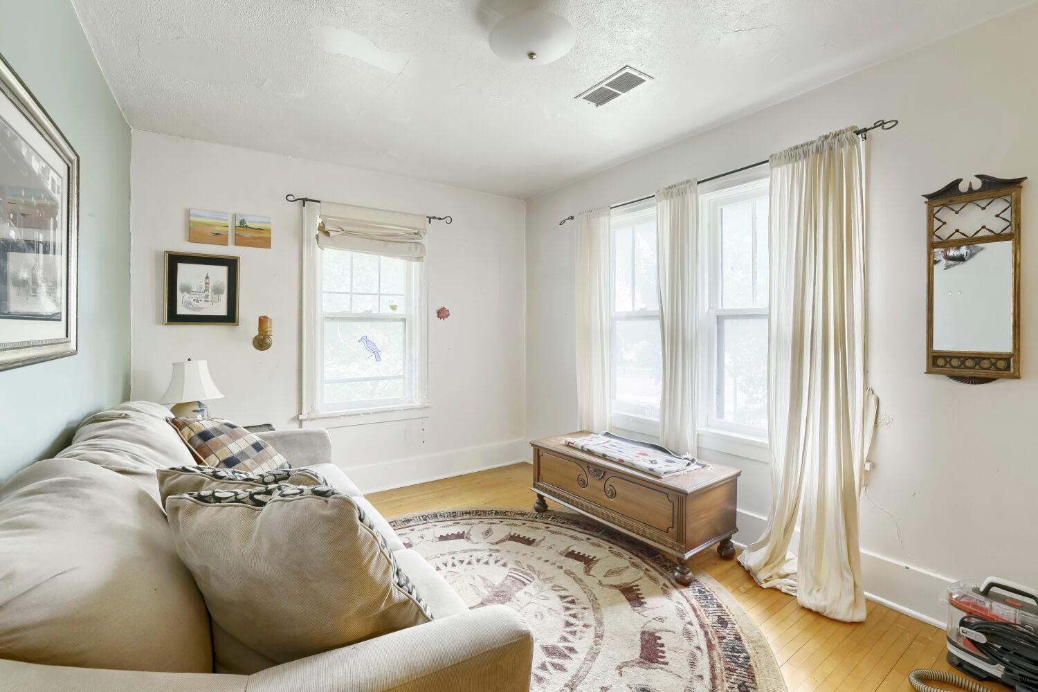 6520 Brooklyn Boulevard Property Photo 18