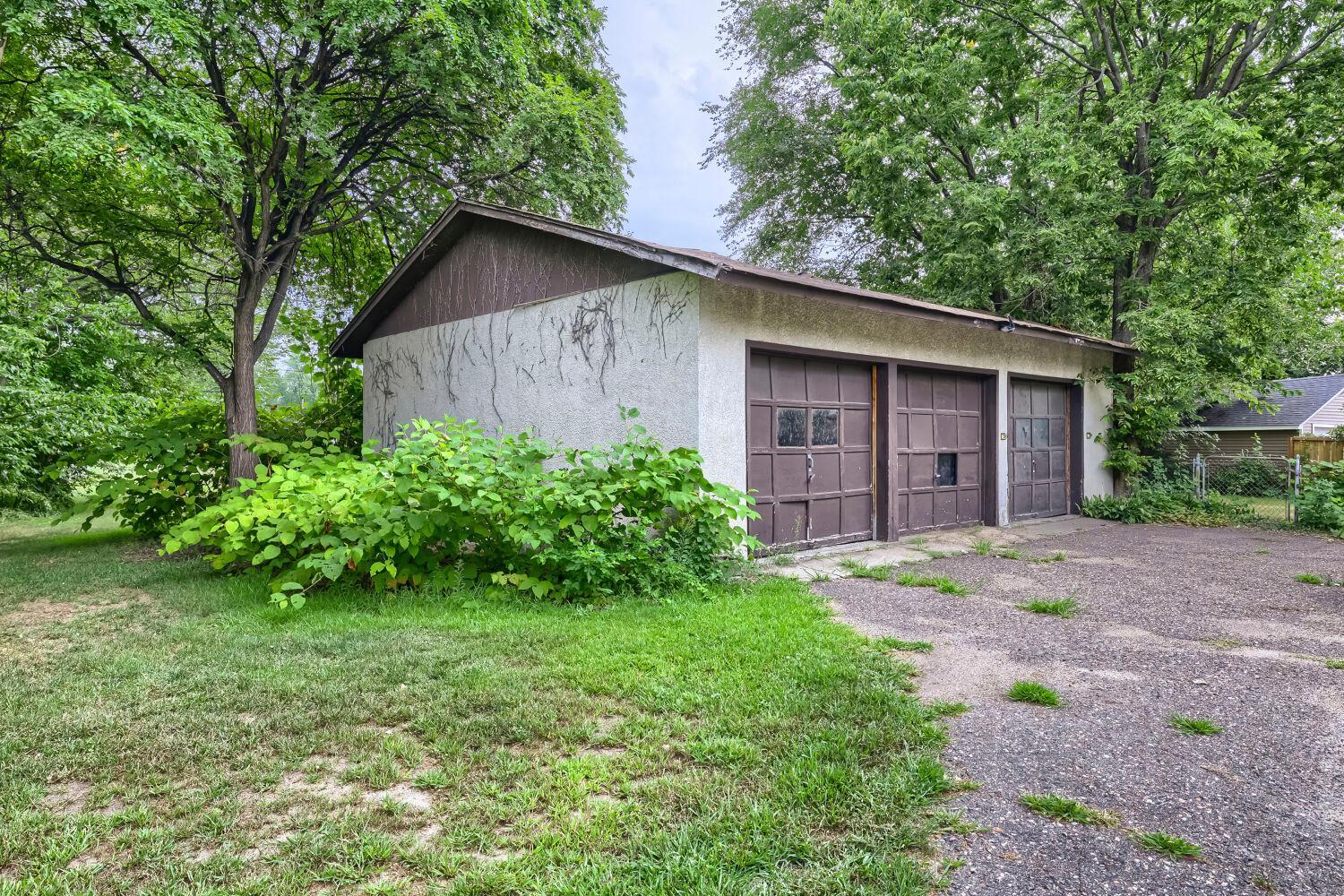 6520 Brooklyn Boulevard Property Photo 25