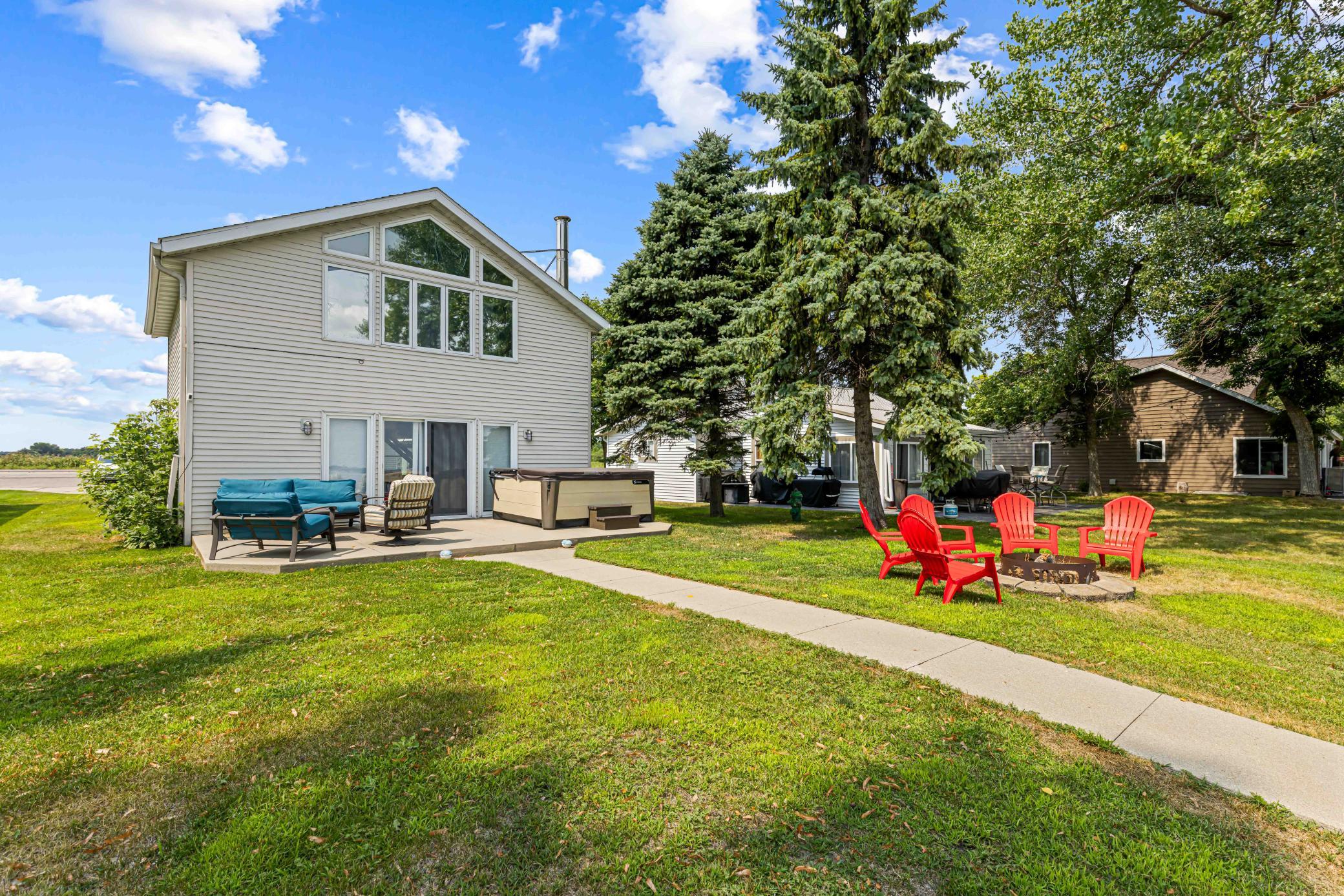 50884 County Highway 9 Property Photo 1