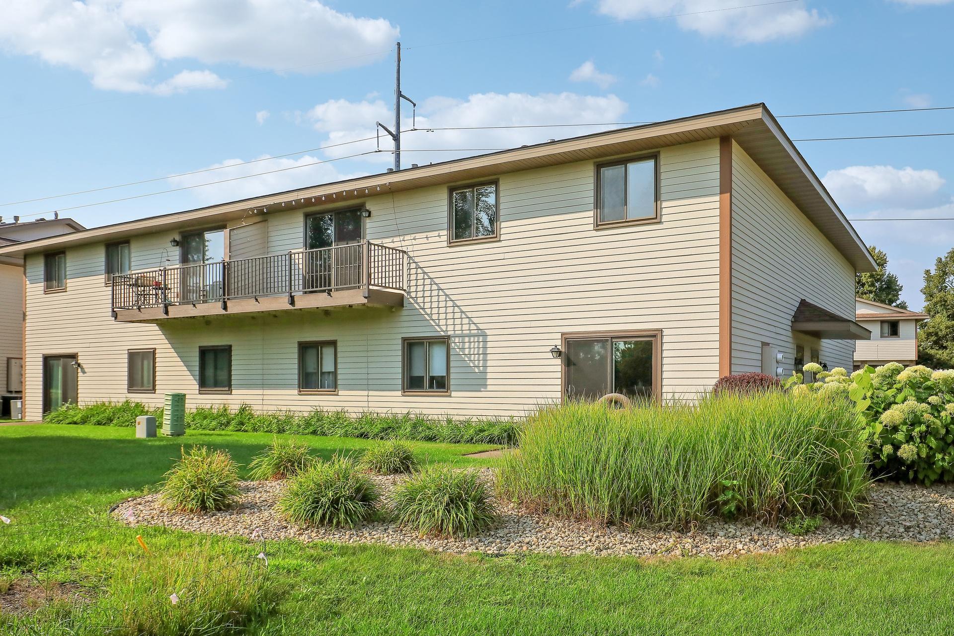 11139 Edgewood Circle N Property Photo 29