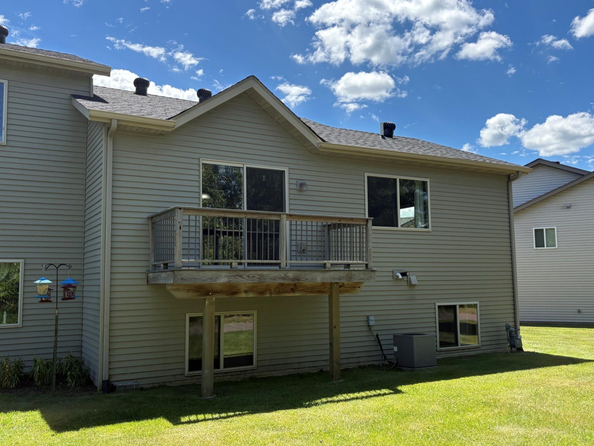 15251 Clearview Lane Property Photo 3