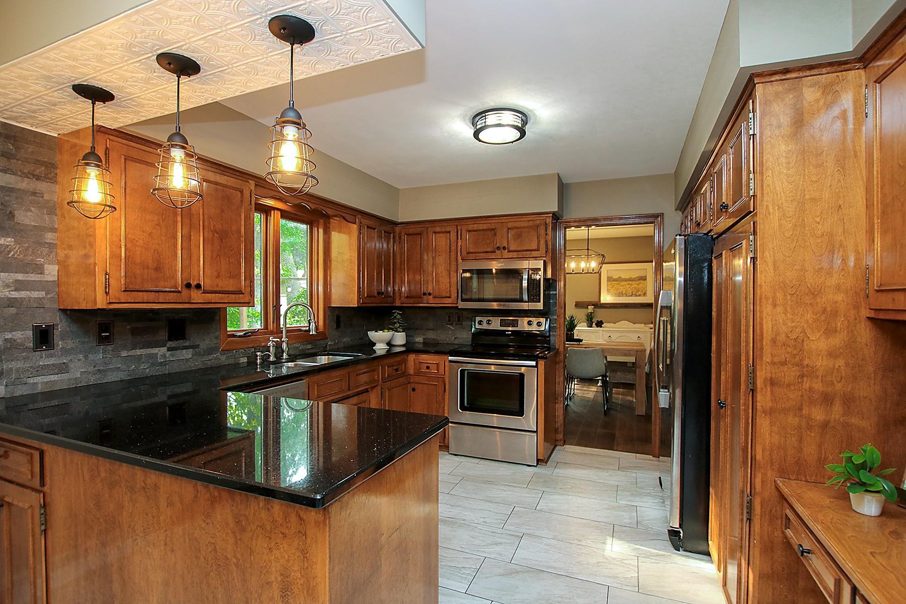 210 Interwood Drive Property Photo 3