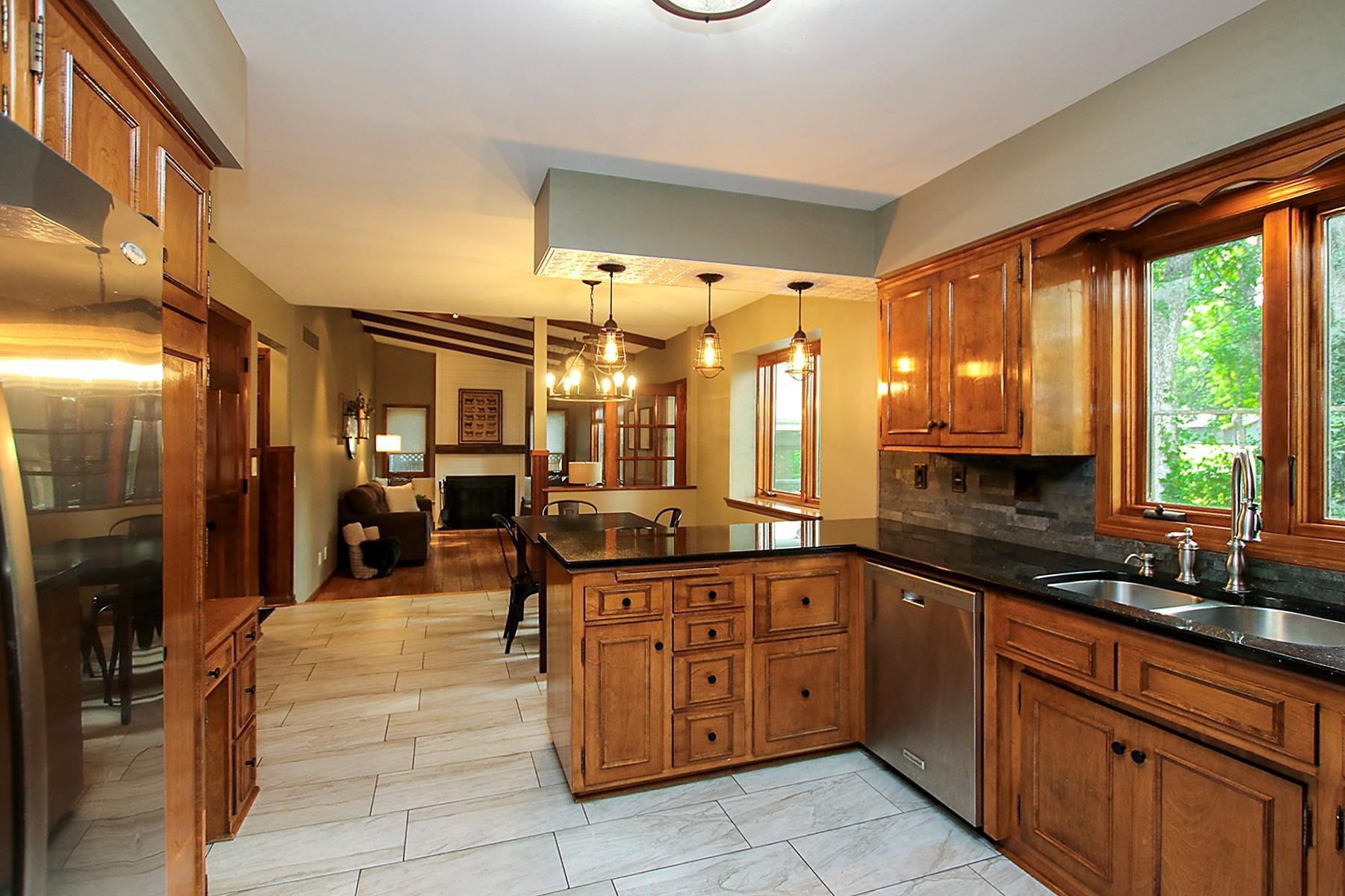 210 Interwood Drive Property Photo 4