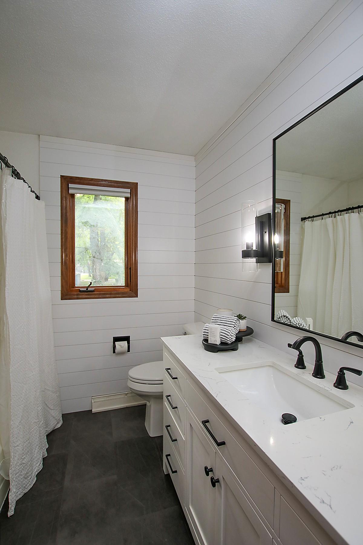 210 Interwood Drive Property Photo 10