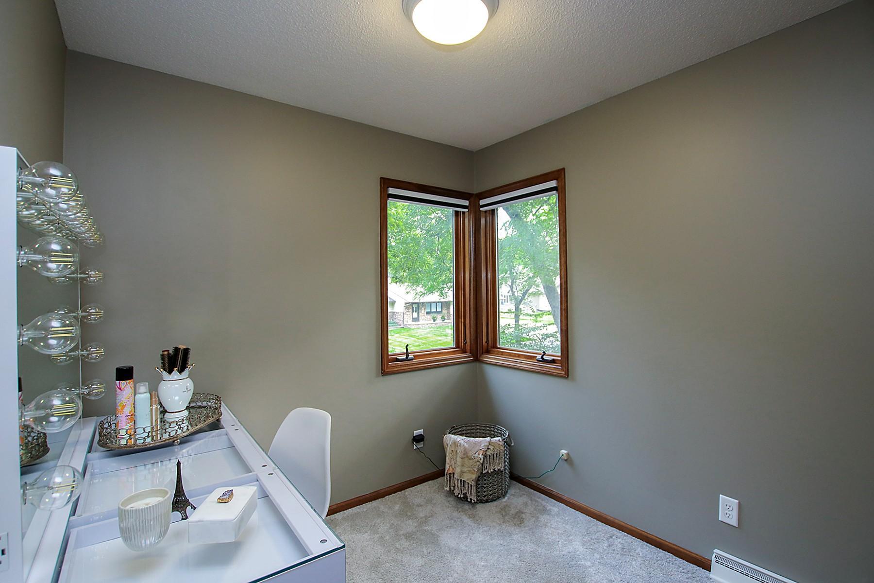 210 Interwood Drive Property Photo 15