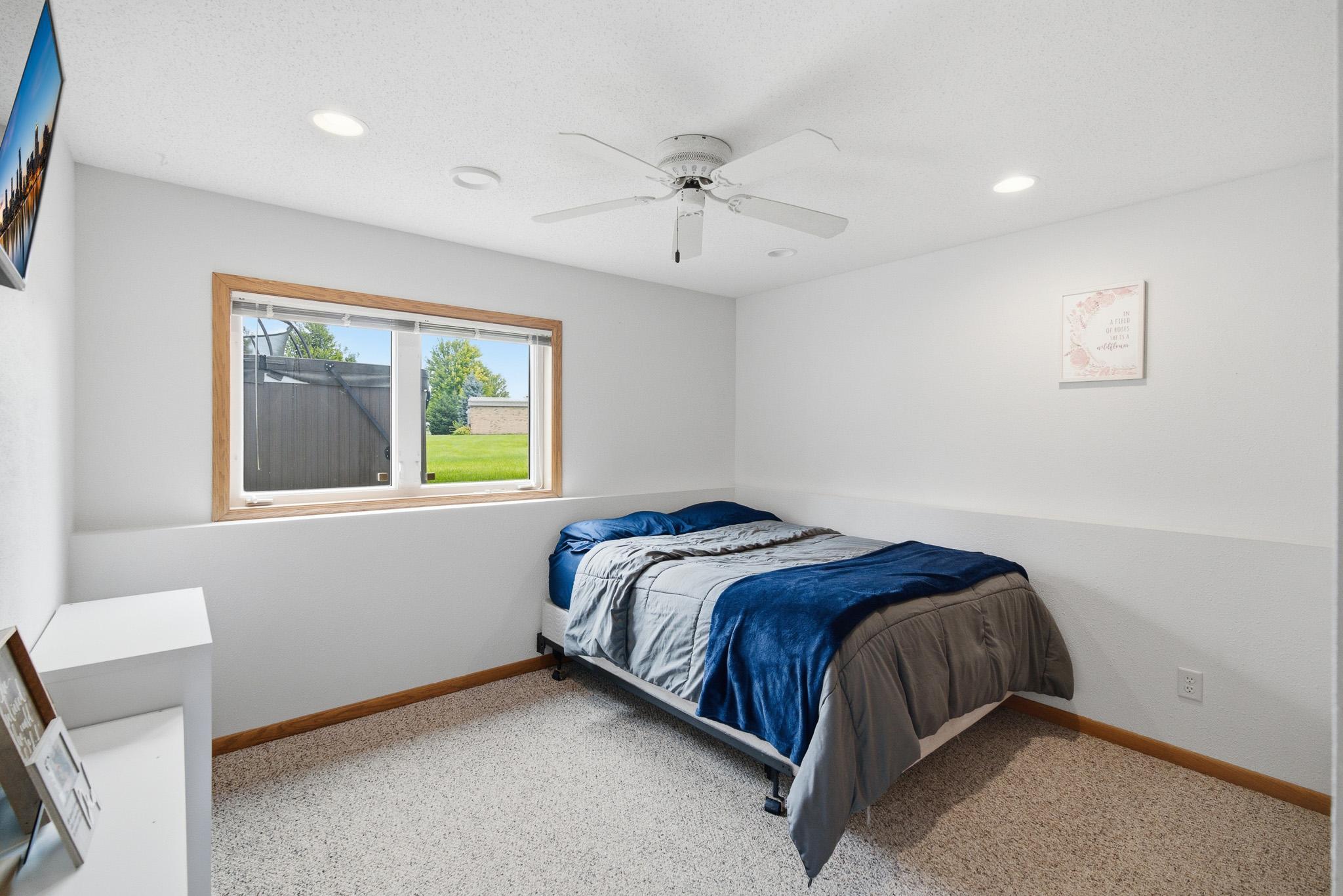 653 Grayhawk Dr Property Photo 27