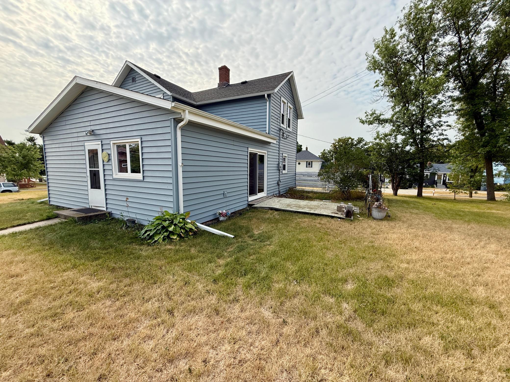 308 6th Street Nw Property Photo 3