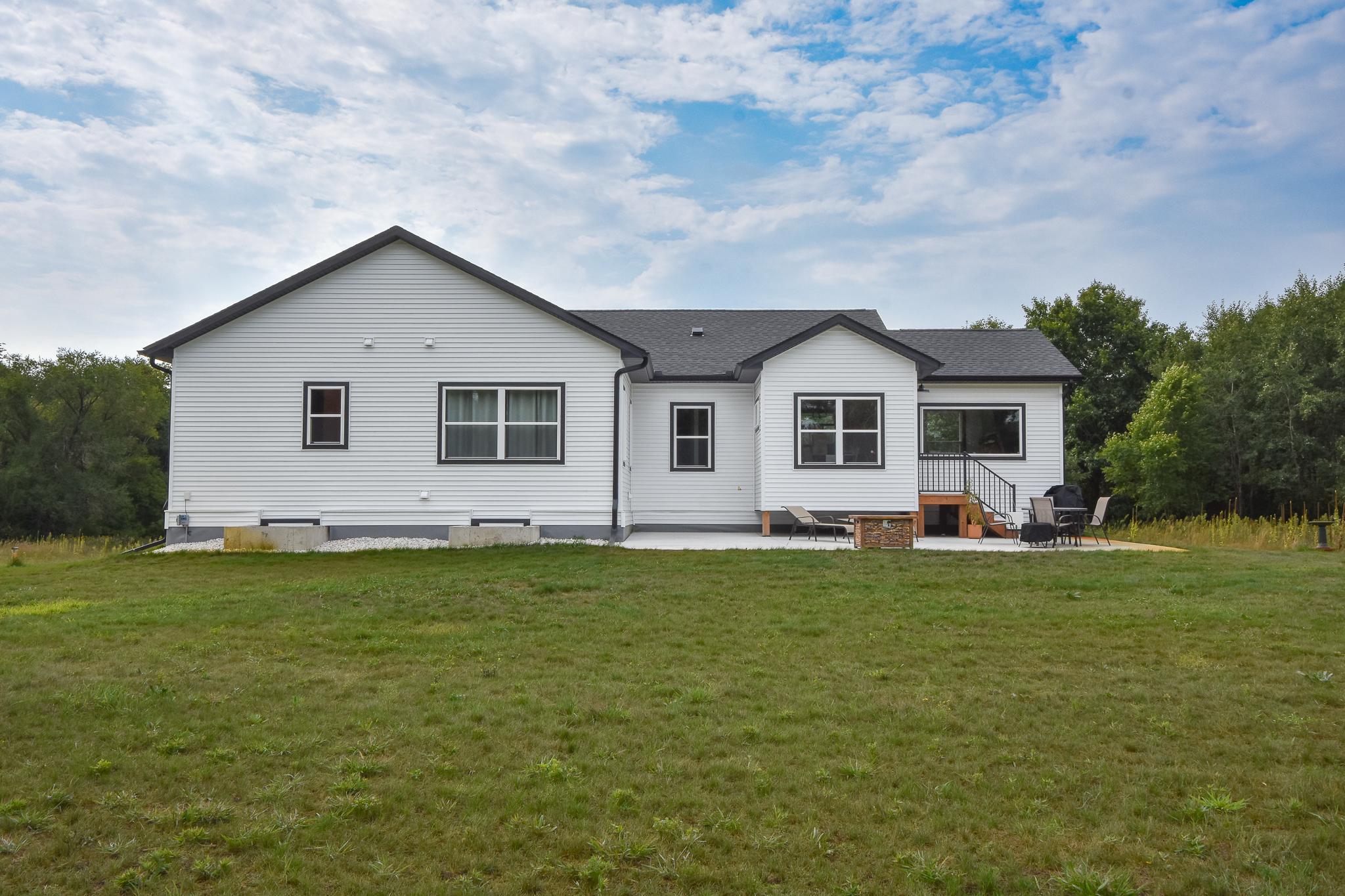 16602 87th Street Se Property Photo 68