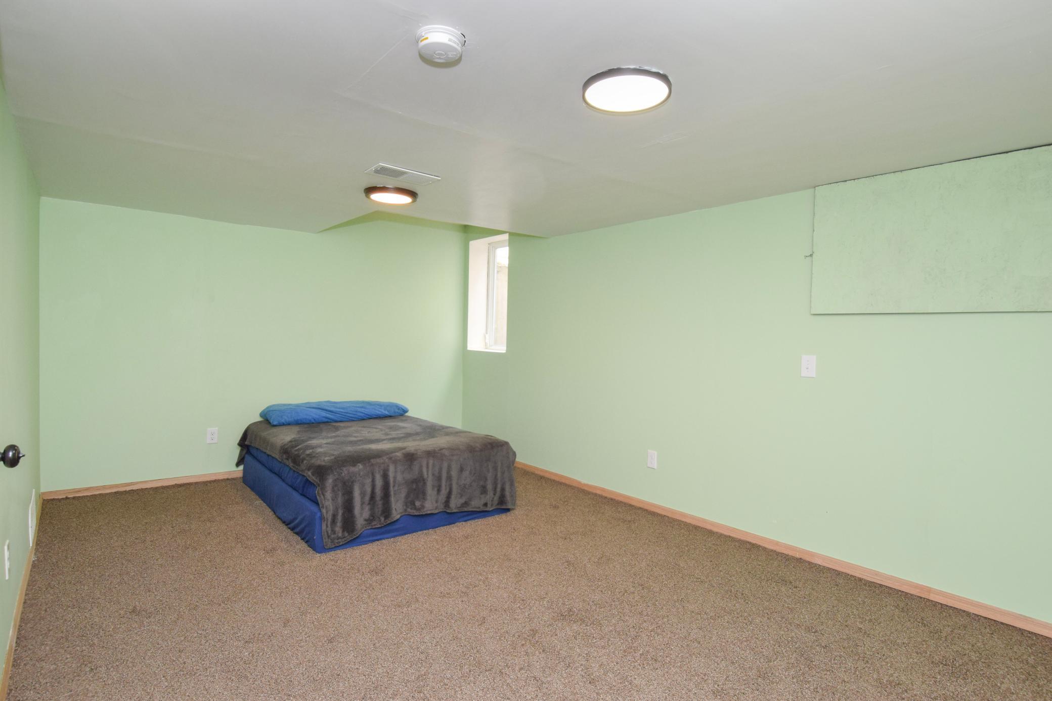 114012 Hundertmark Road Property Photo 8
