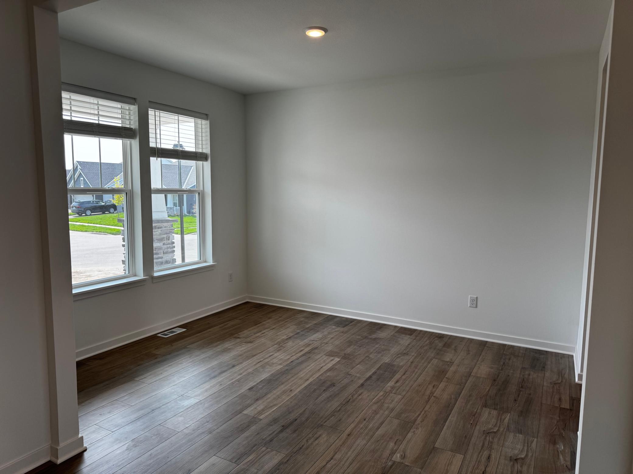 10551 Ithaca Lane N Property Photo 5