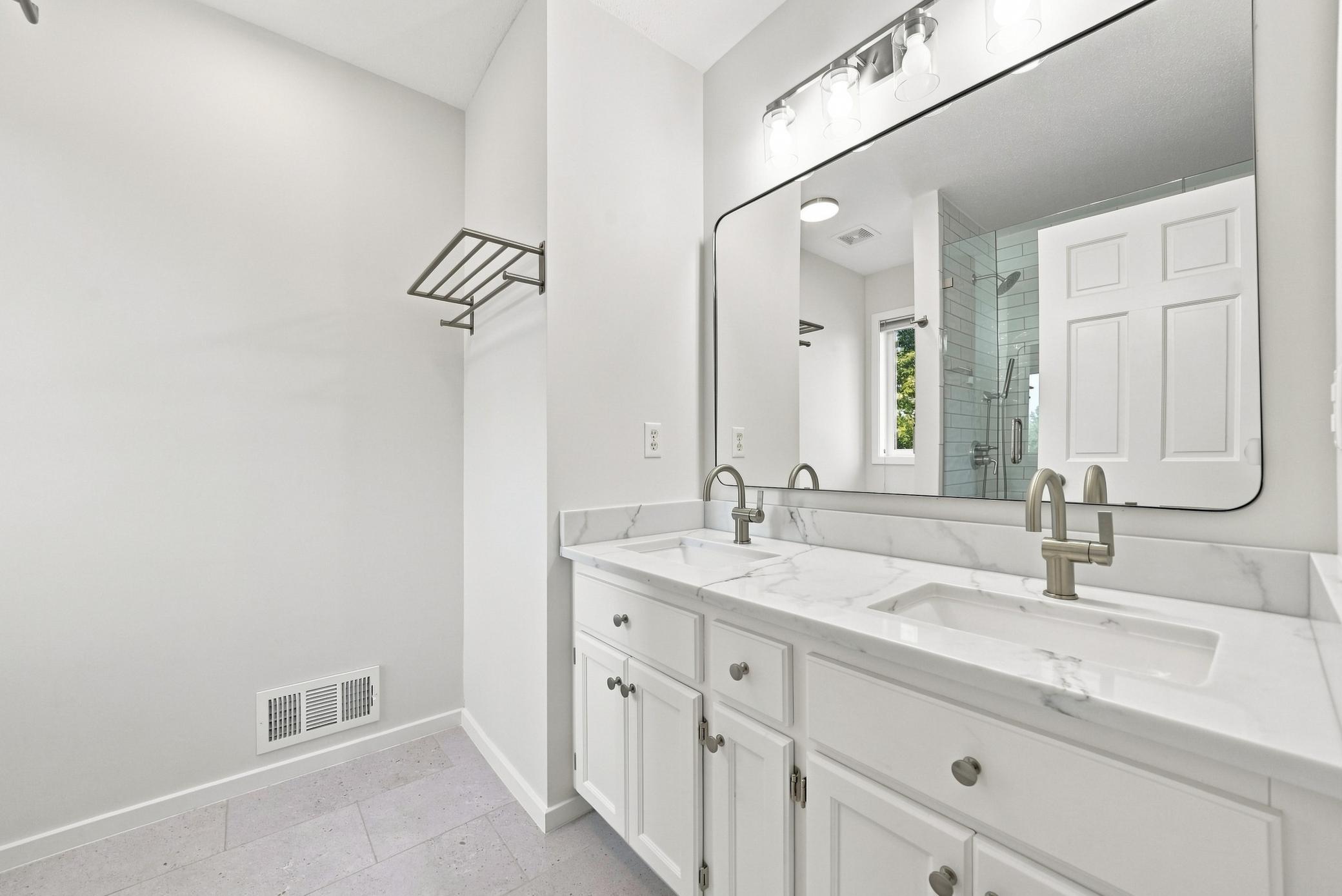 2224 Manuela Drive Property Photo 36