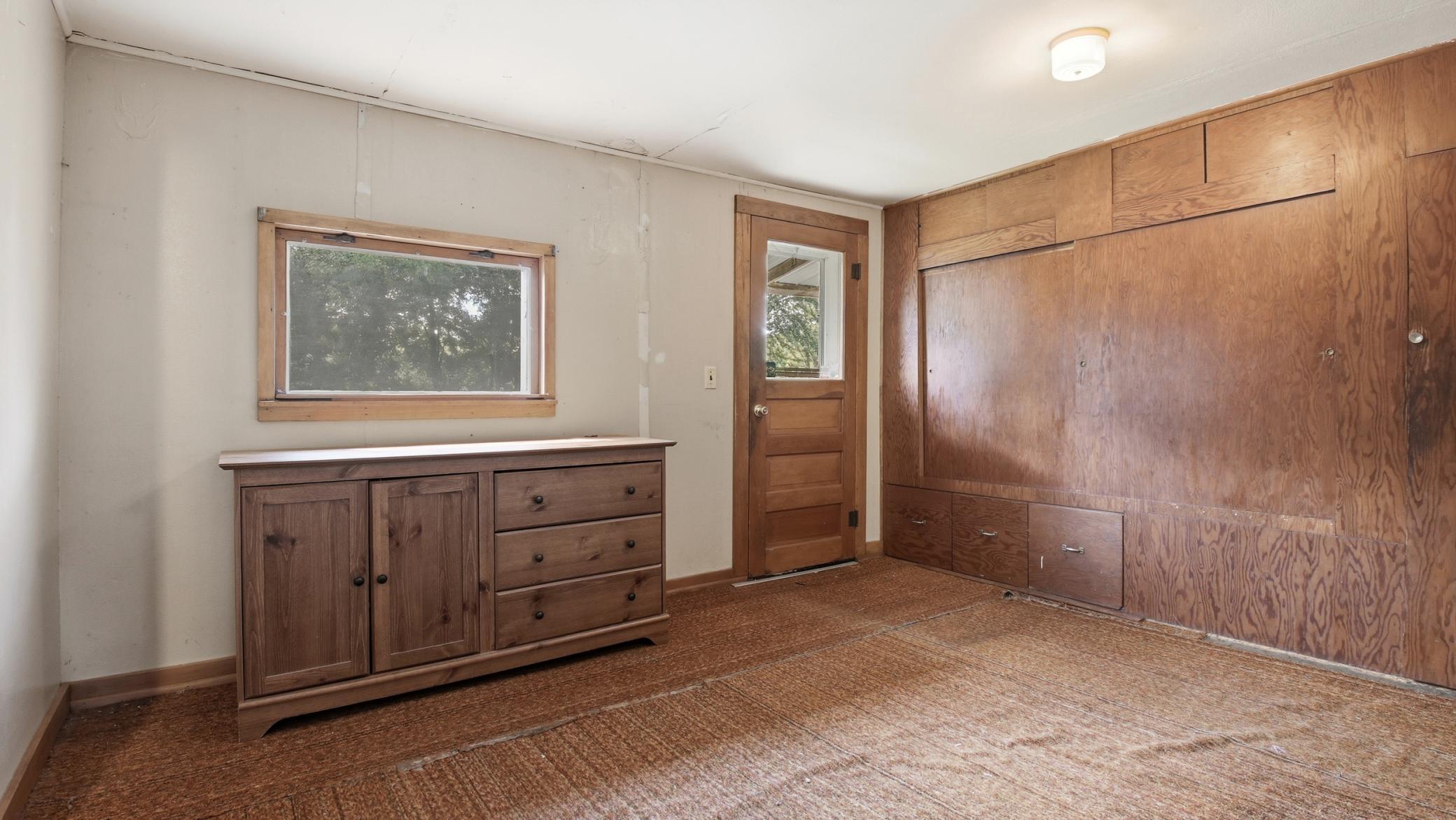 2331 8th Avenue Property Photo 9