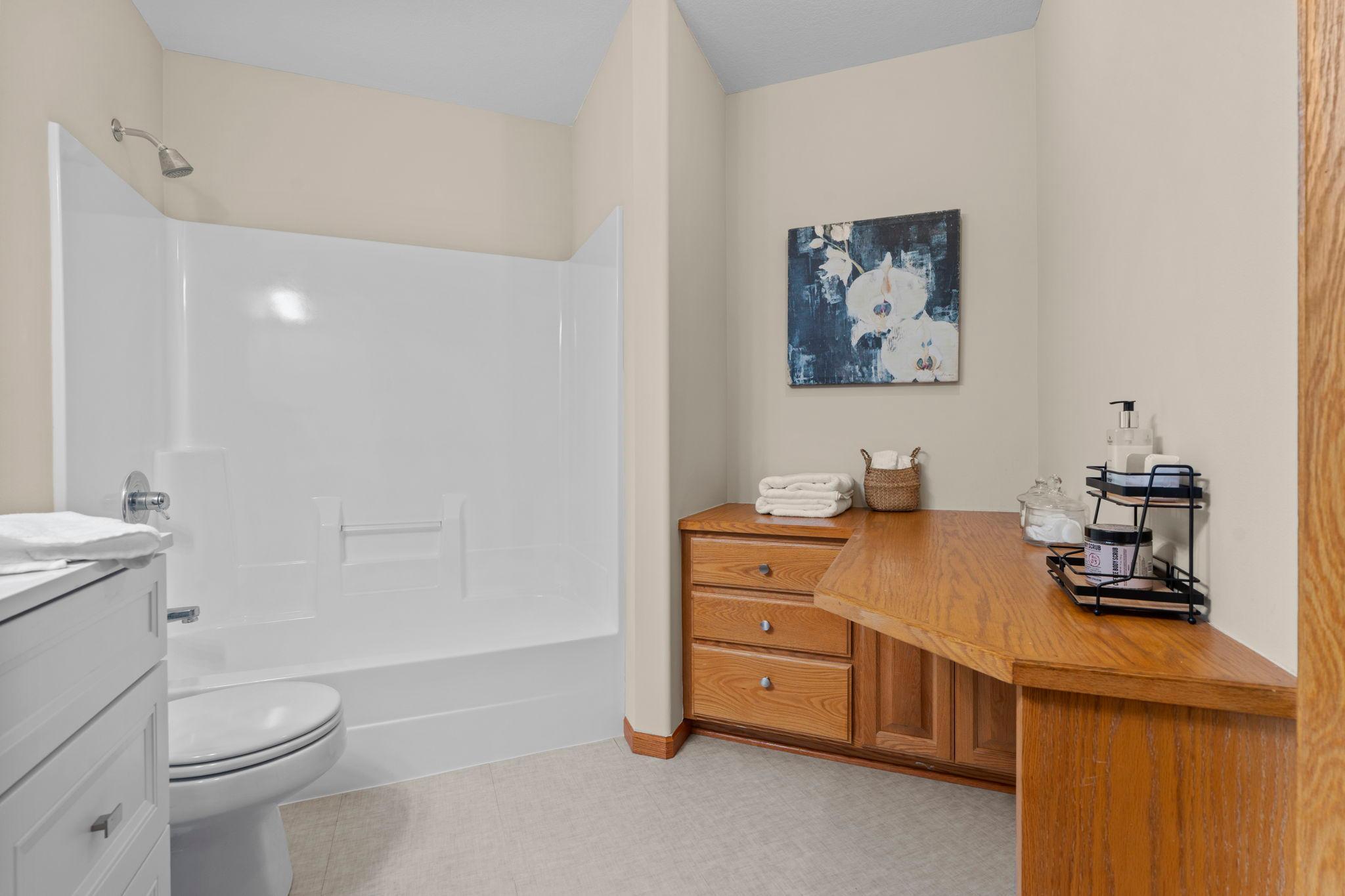 9127 Alger Court Property Photo 45