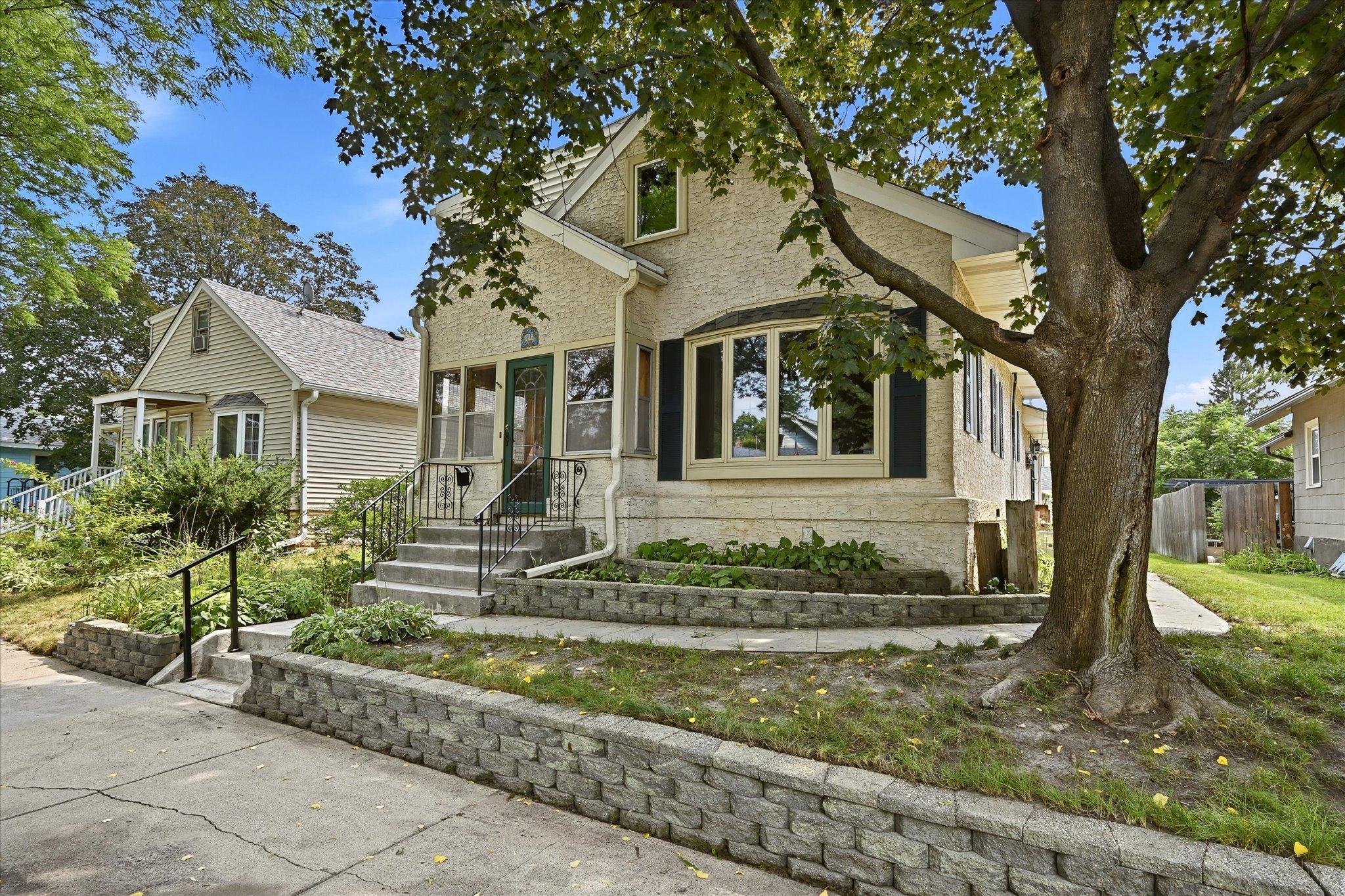 1918 Clear Avenue Property Photo 1