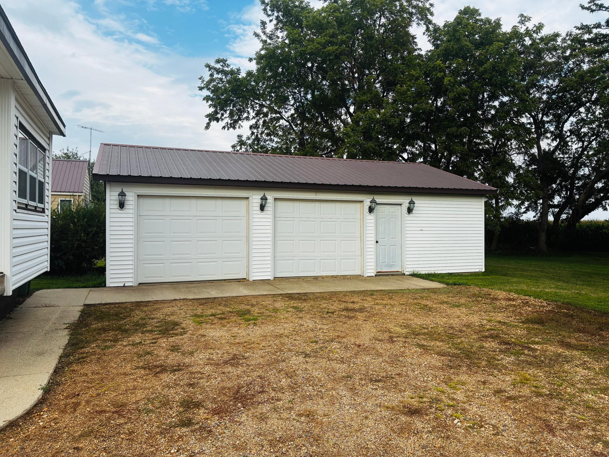 617 3rd Avenue Property Photo 6