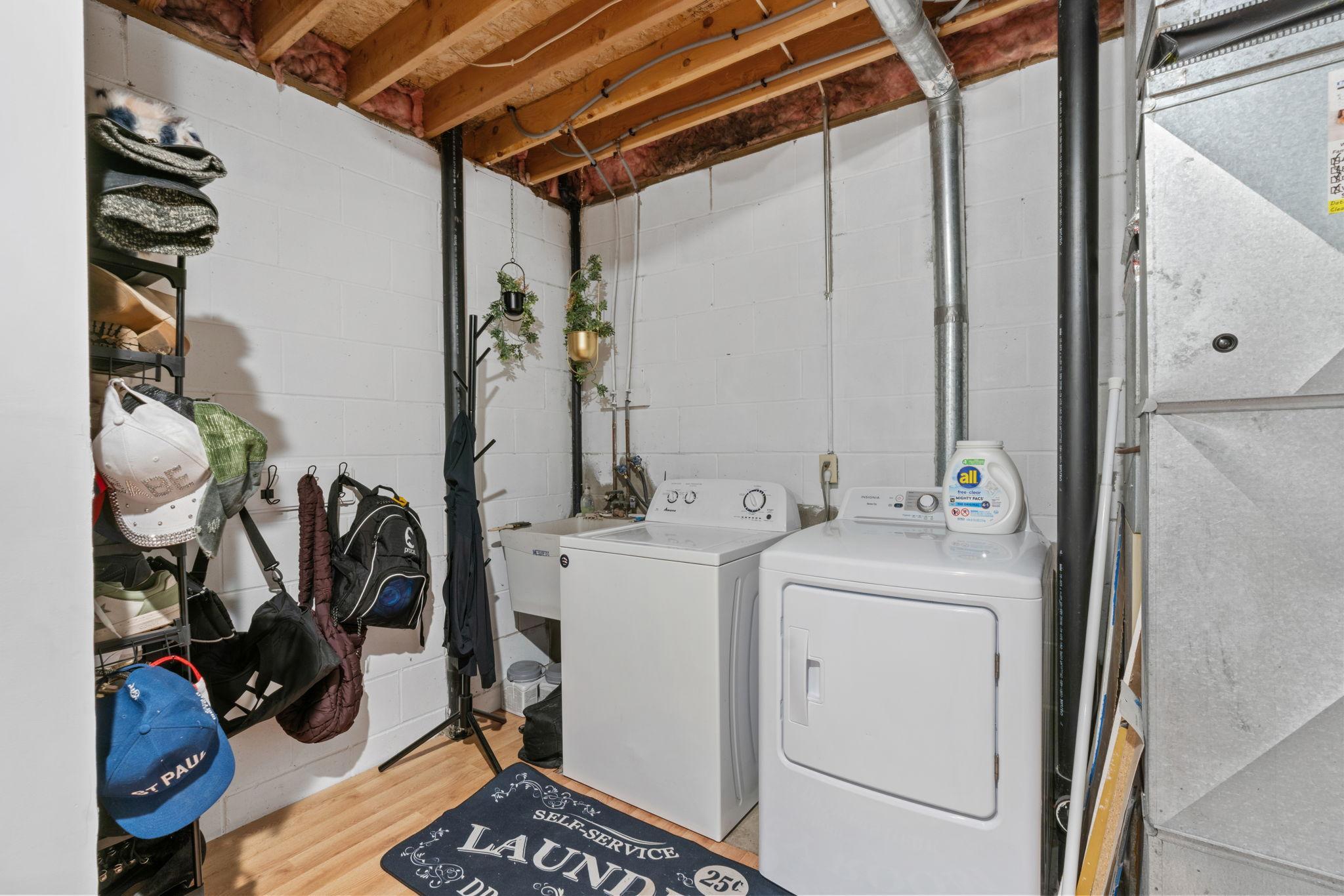 14260 Estates Avenue Property Photo 25