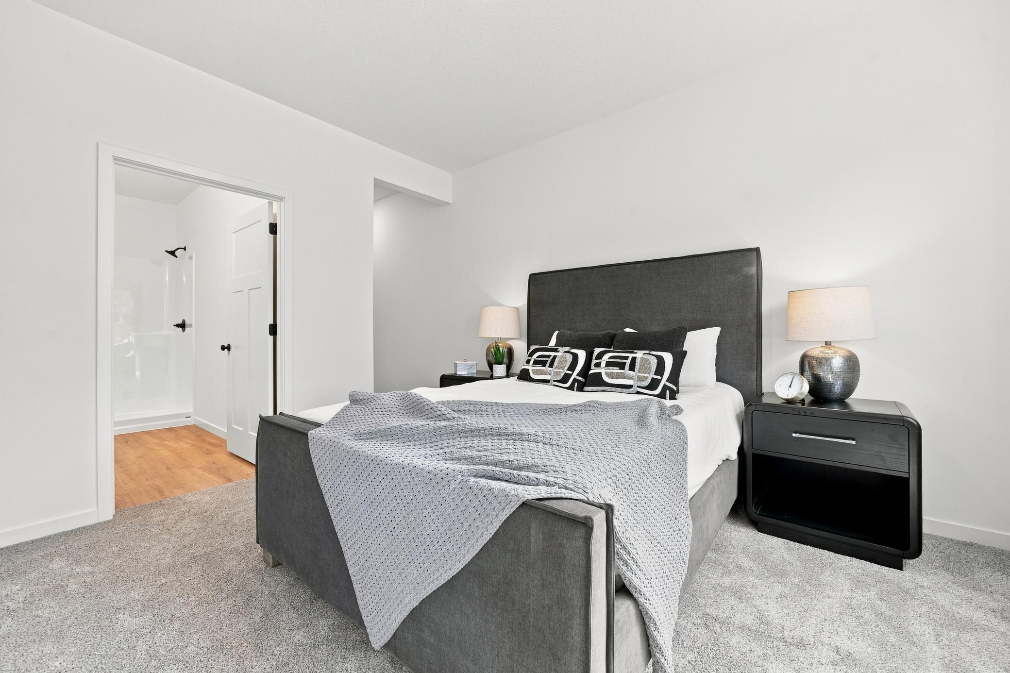 1726 Donway Place Ne Property Photo 15