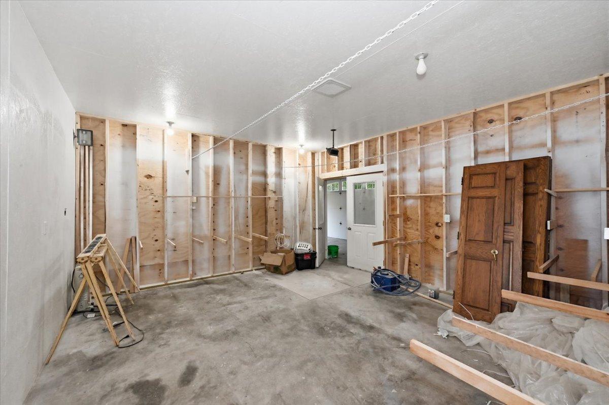 16 Heron Drive Property Photo 46