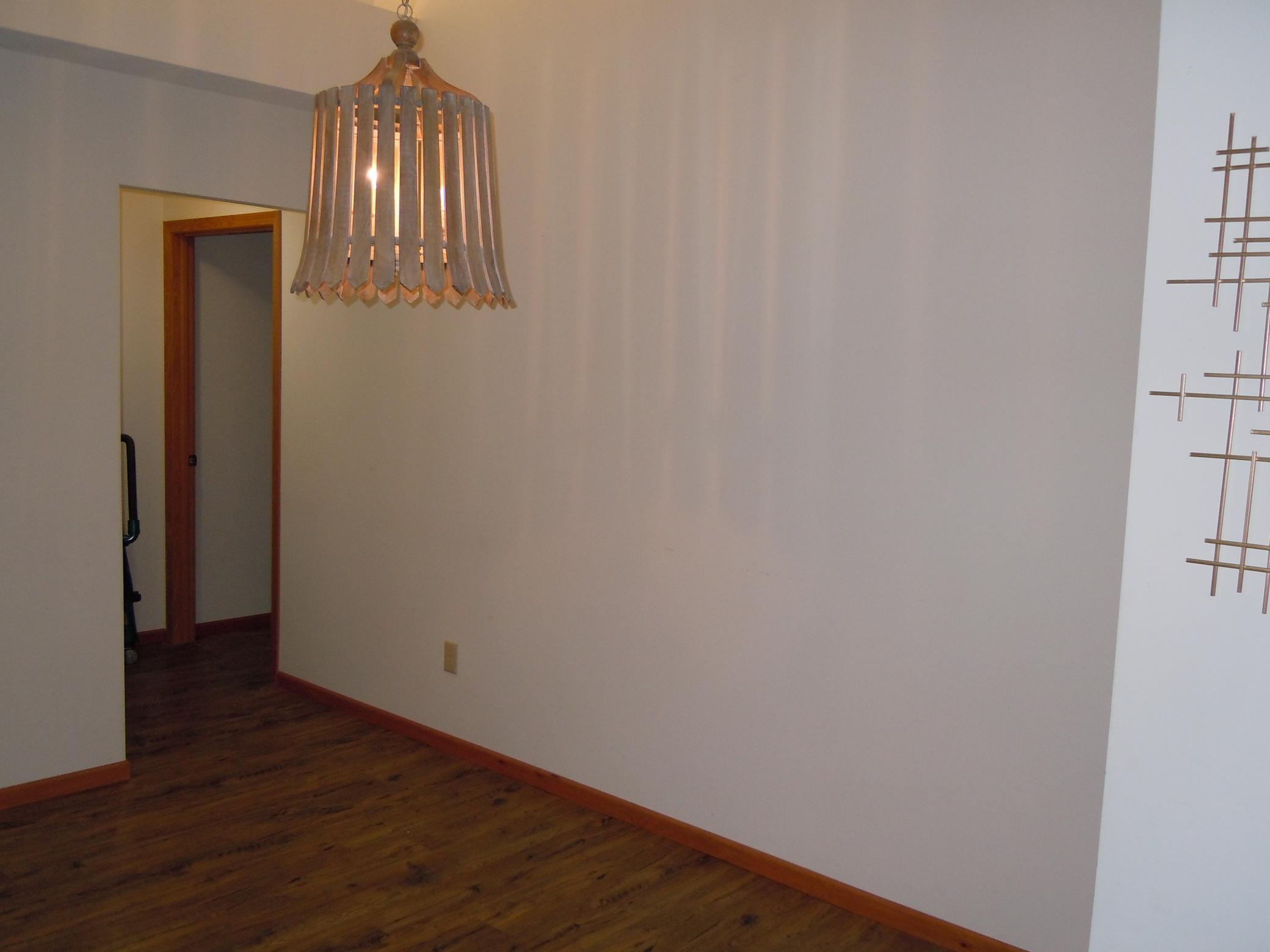 8620 Oxford Lane Property Photo 8