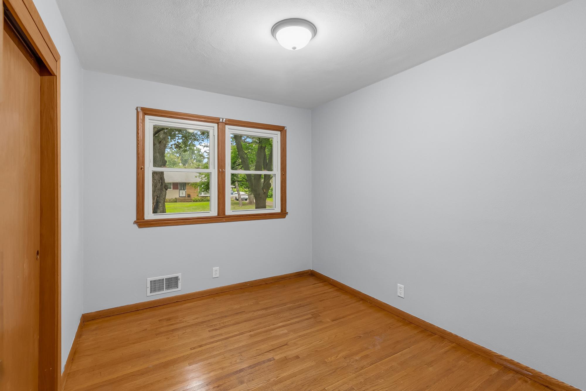 1843 Grant Road Property Photo 8
