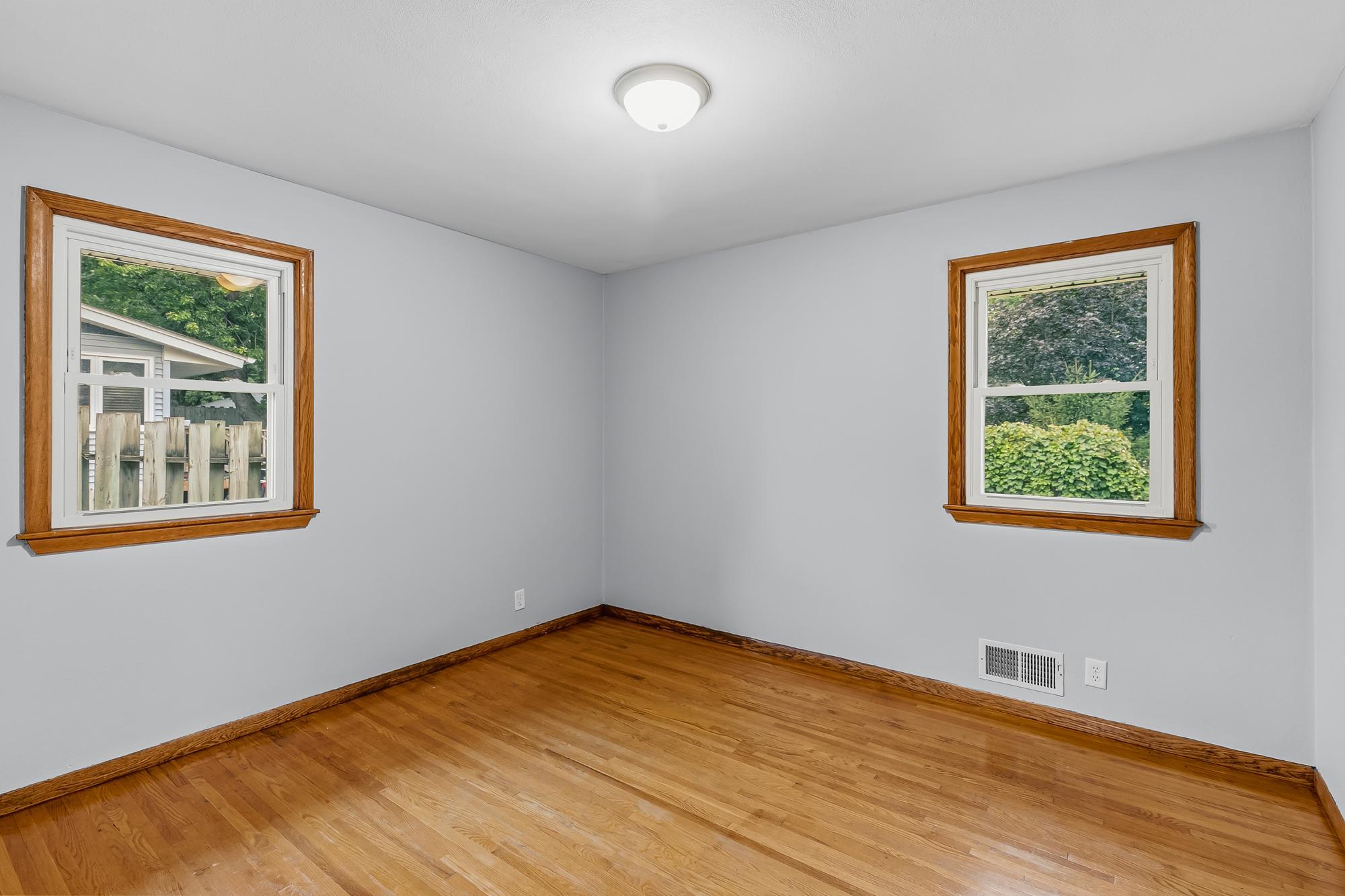 1843 Grant Road Property Photo 9