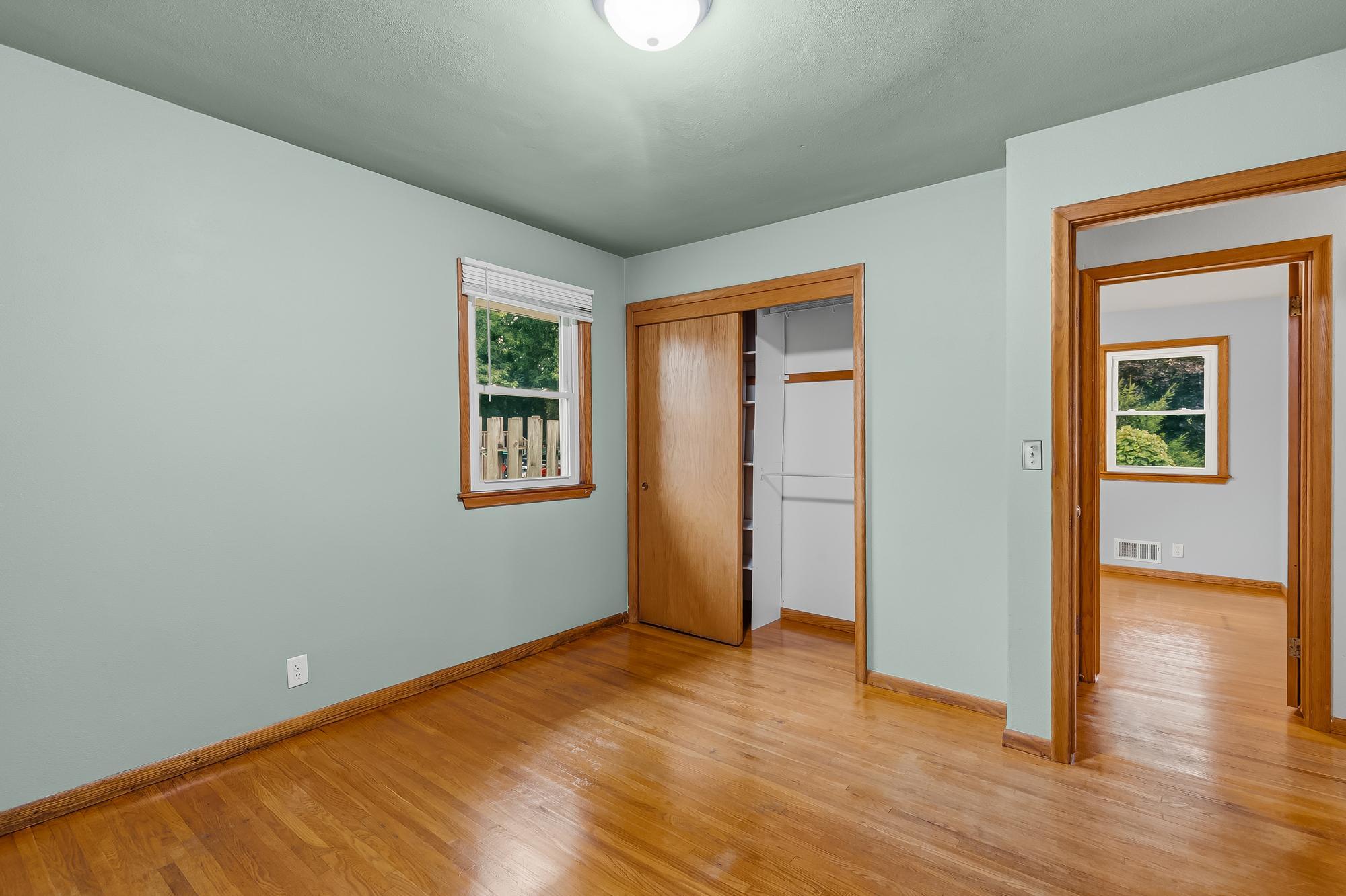 1843 Grant Road Property Photo 10