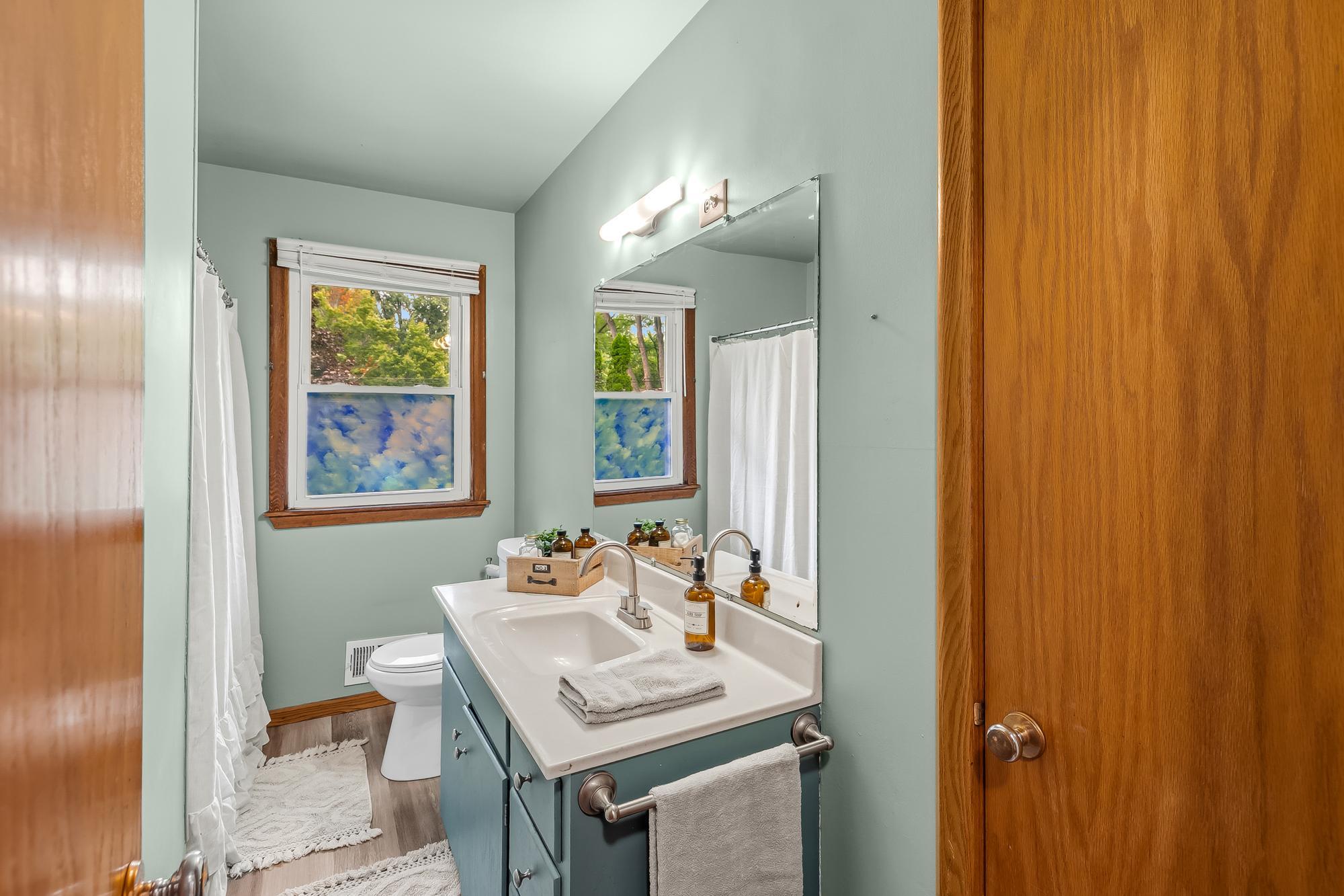 1843 Grant Road Property Photo 11