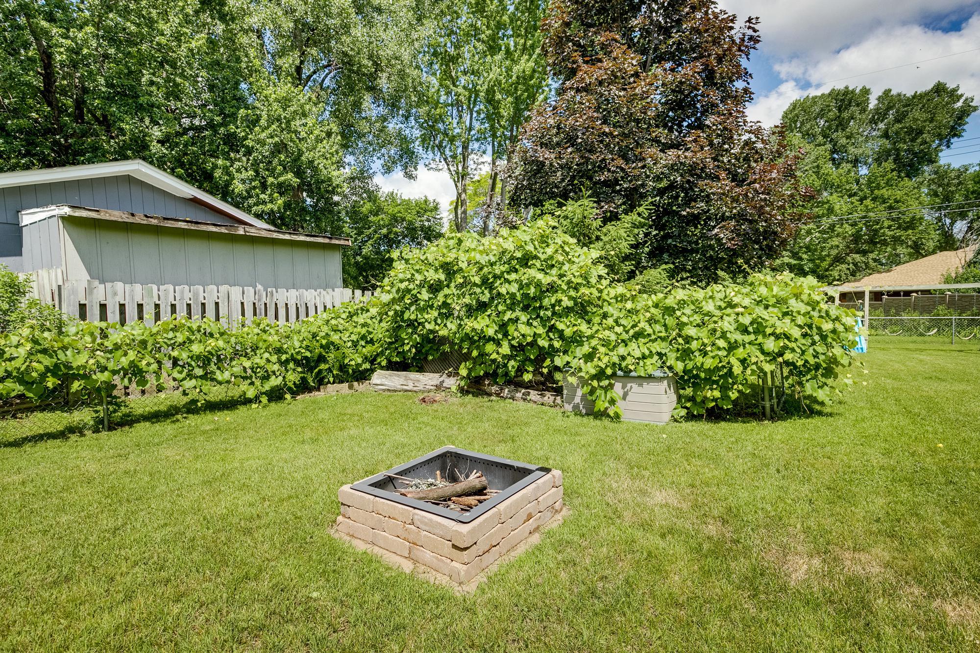 1843 Grant Road Property Photo 20