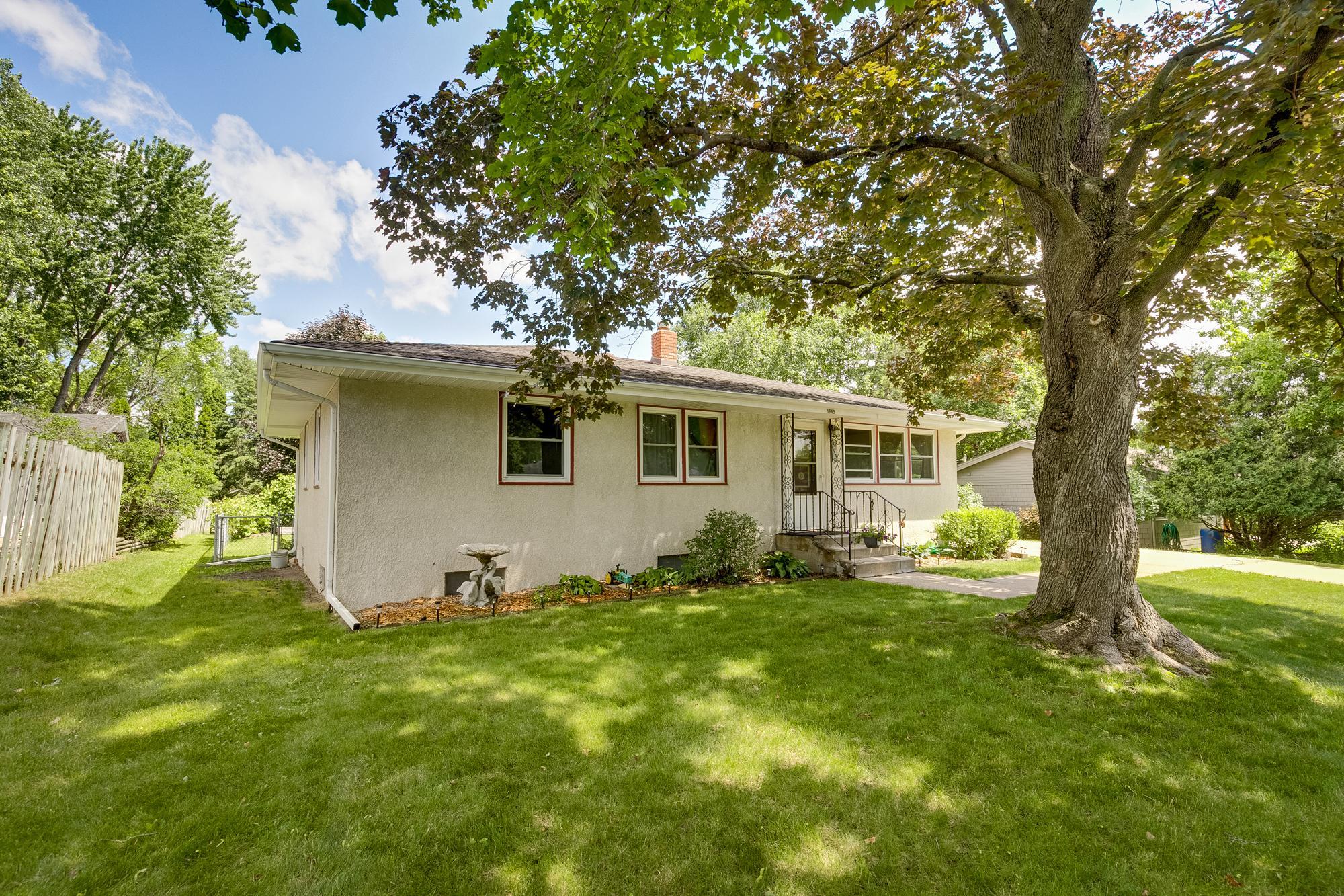 1843 Grant Road Property Photo 31
