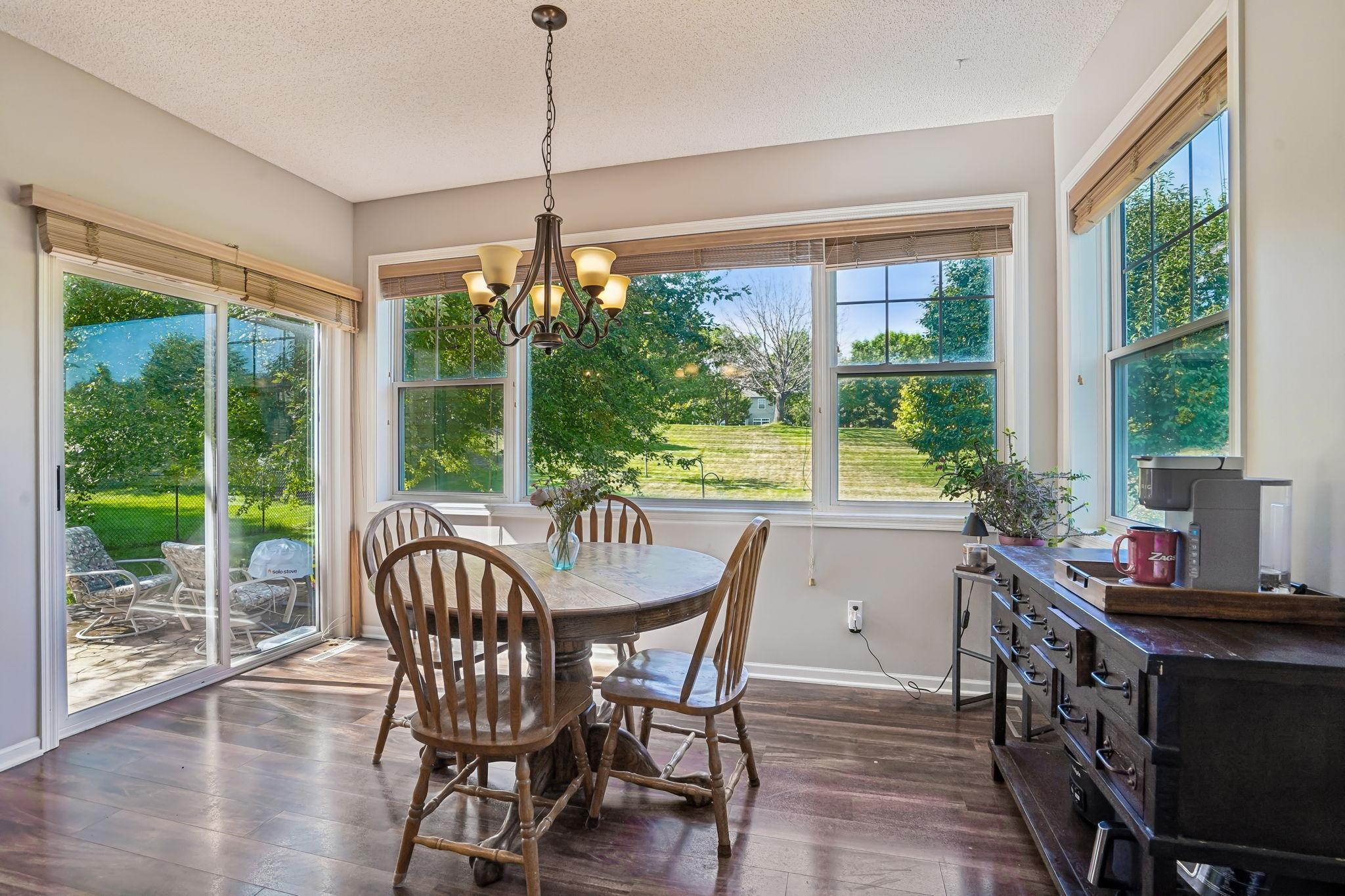 12852 44th Place Ne Property Photo 10