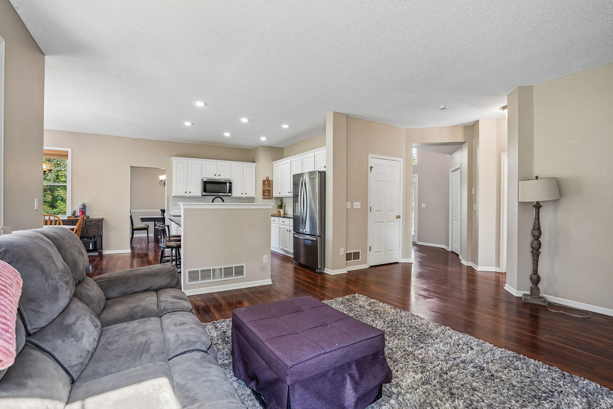 12852 44th Place Ne Property Photo 13
