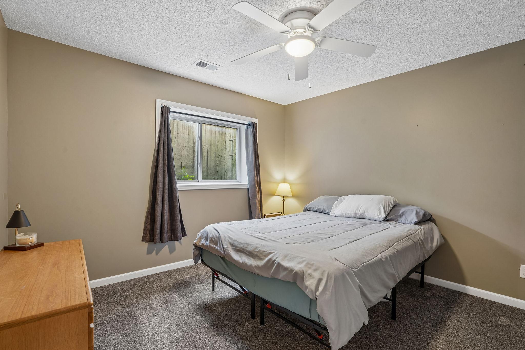 12852 44th Place Ne Property Photo 30