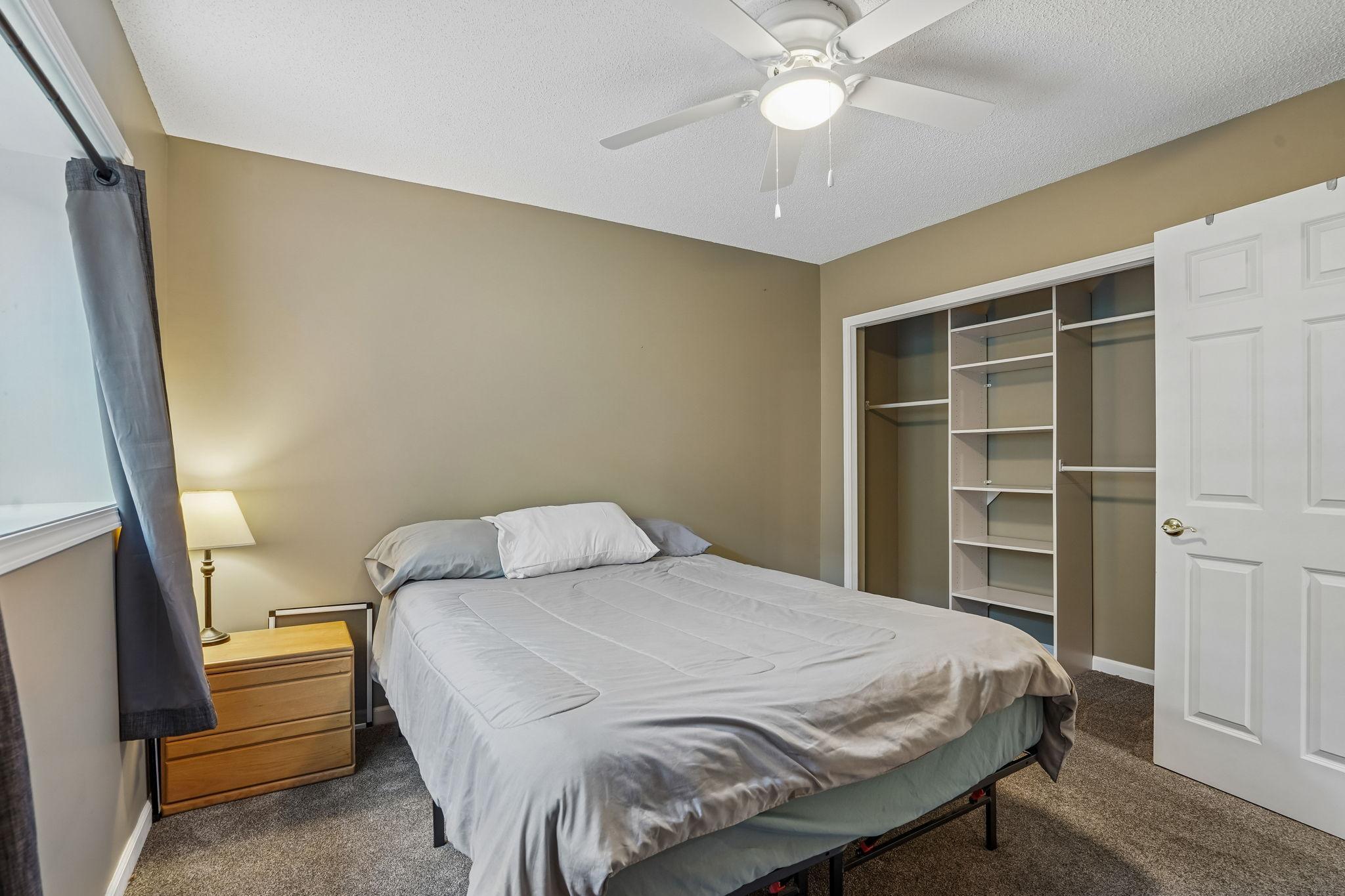 12852 44th Place Ne Property Photo 31