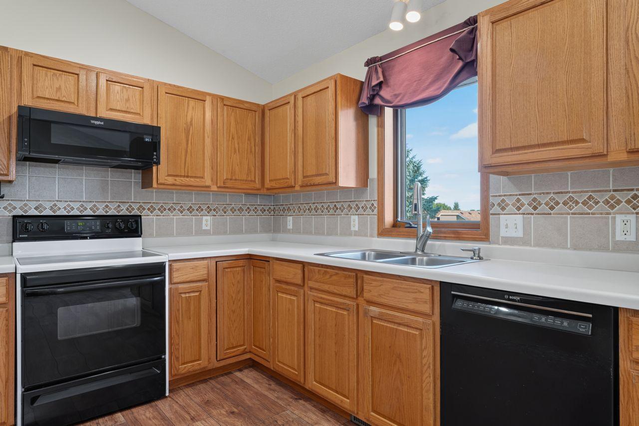501 Carter Drive Property Photo 10