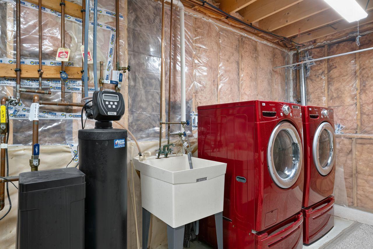 501 Carter Drive Property Photo 35