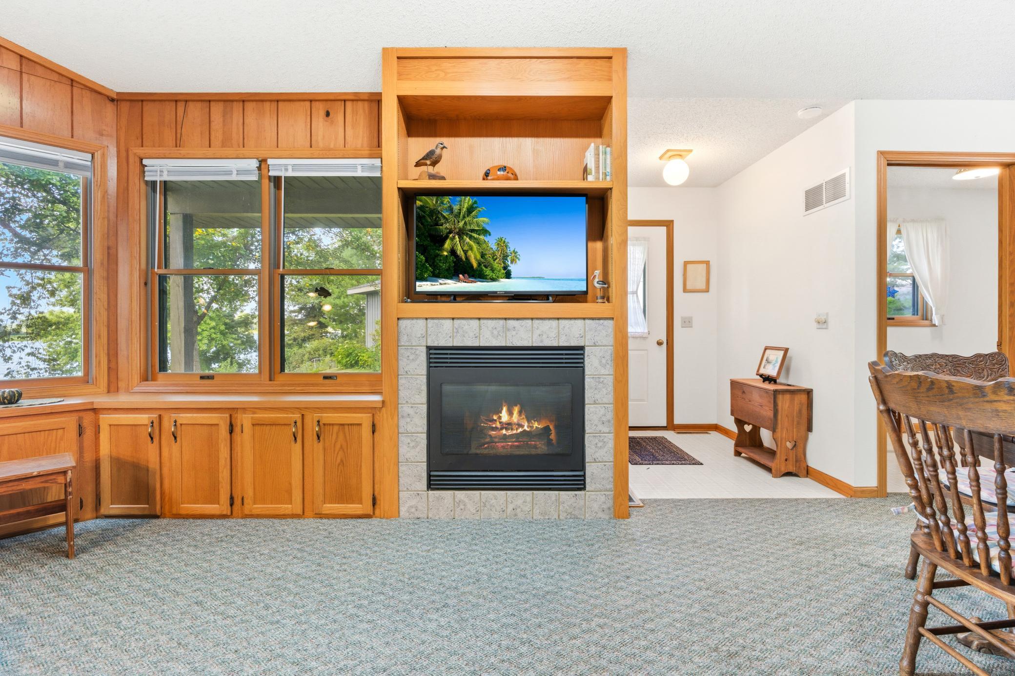 1366 S River Road Property Photo 11