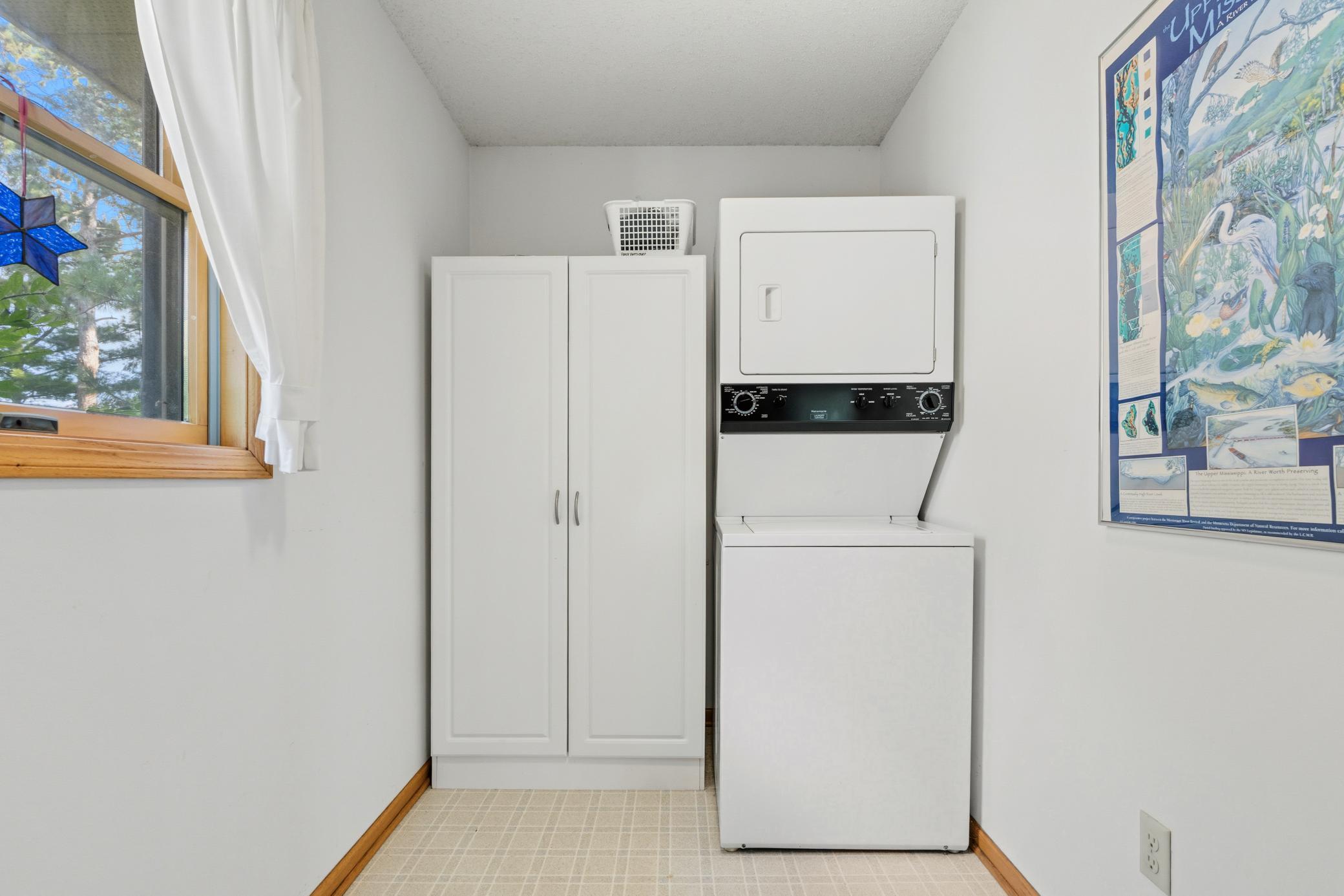 1366 S River Road Property Photo 21