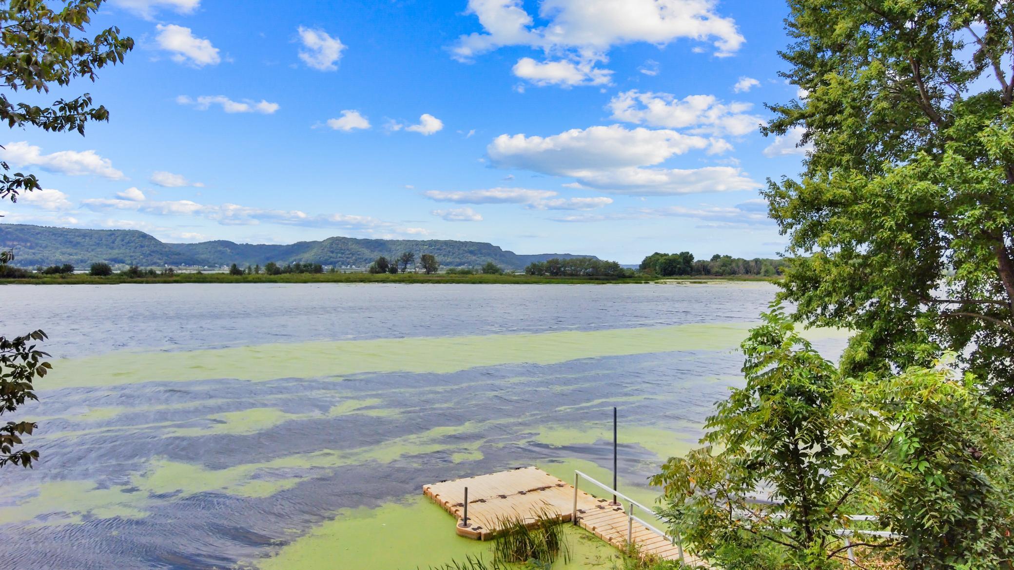 1366 S River Road Property Photo 29